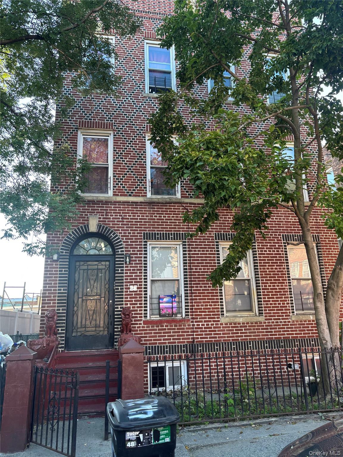 439 E 45th Street – For Sale