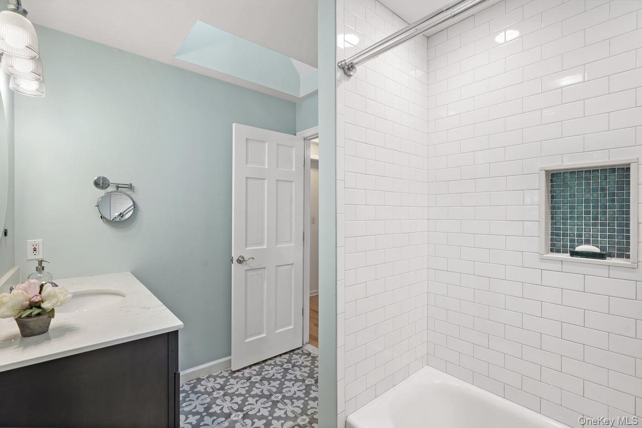 7 Nash Road – For Sale photo 22