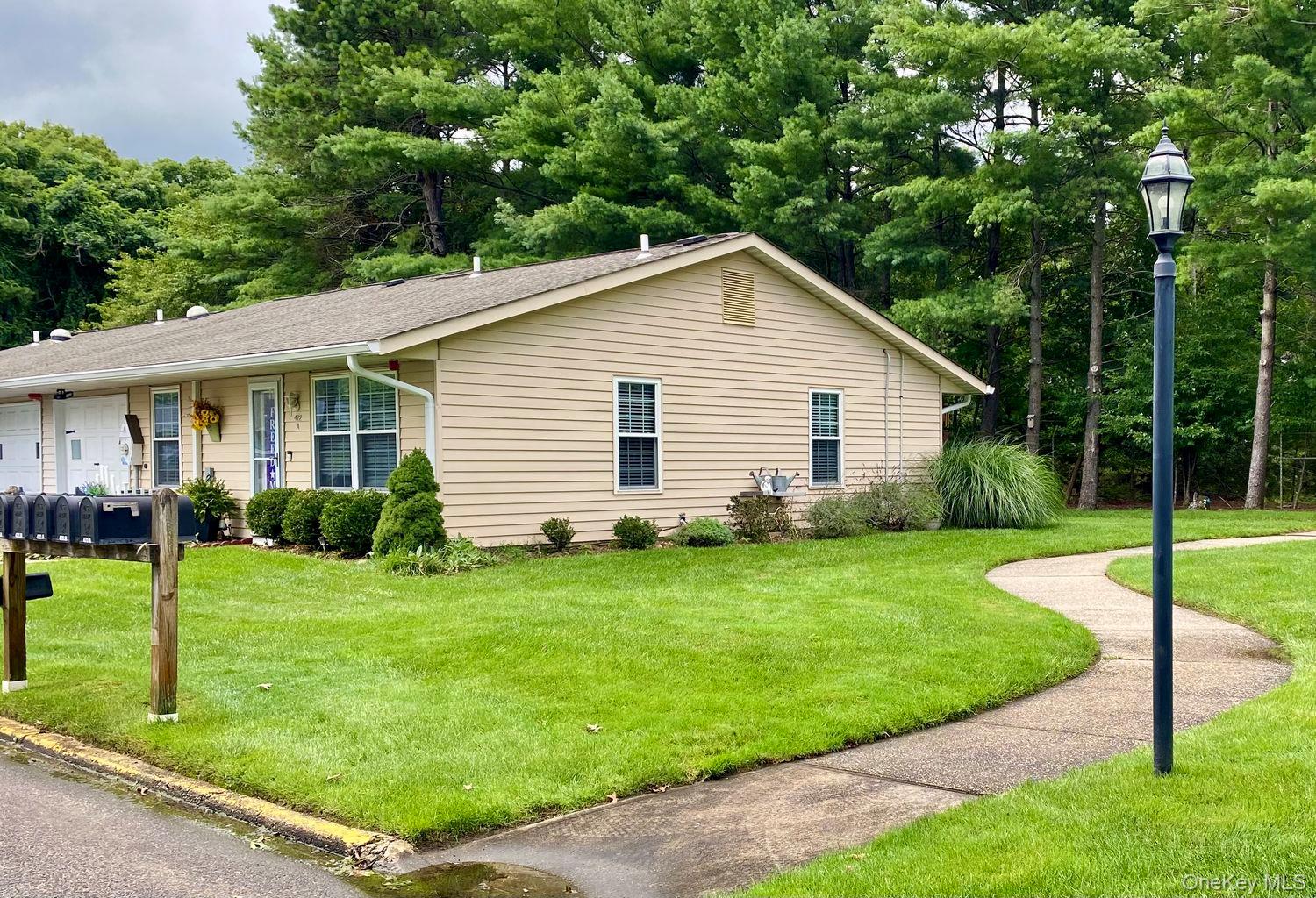 472 Darwen Drive – For Sale photo 14