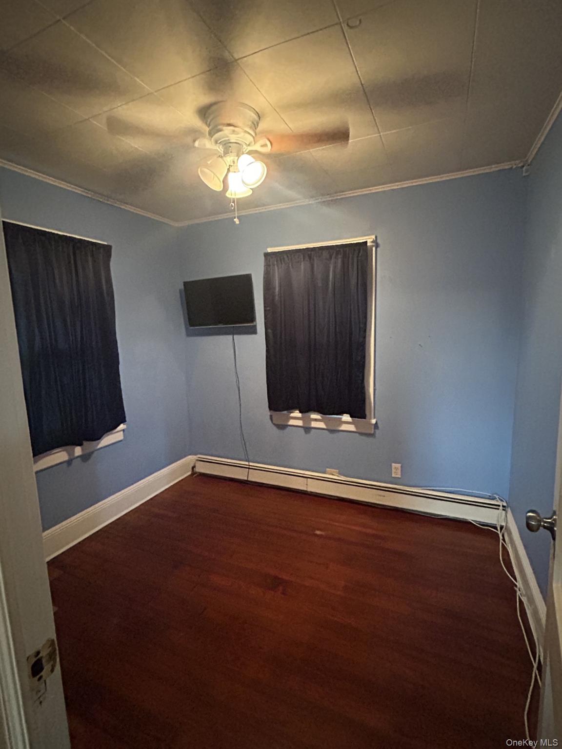 76 Robinwood Avenue – For Rent photo 6