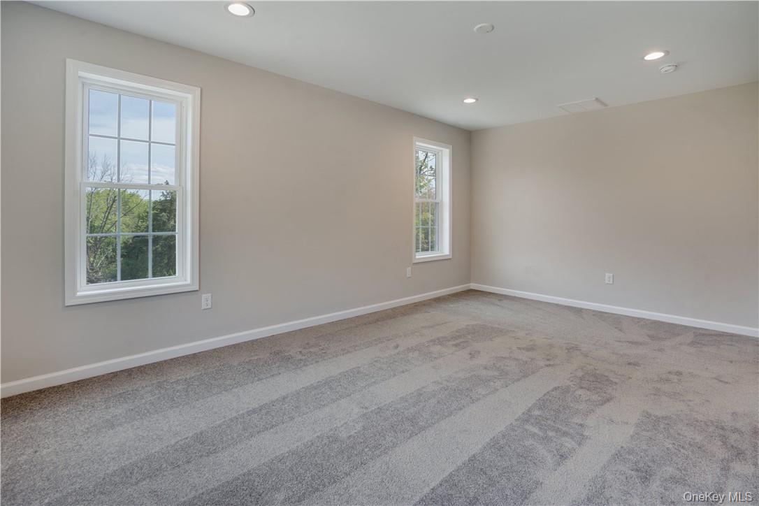 10 Red Oaks Mill Road – For Sale photo 12