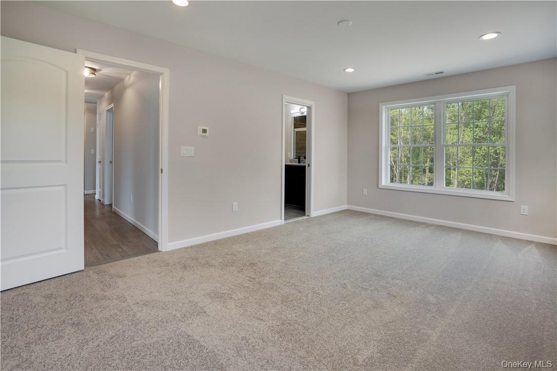 10 Red Oaks Mill Road – For Sale photo 11