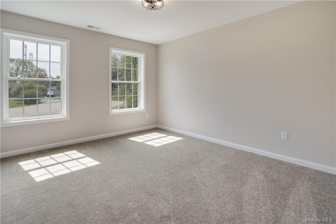 10 Red Oaks Mill Road – For Sale photo 16