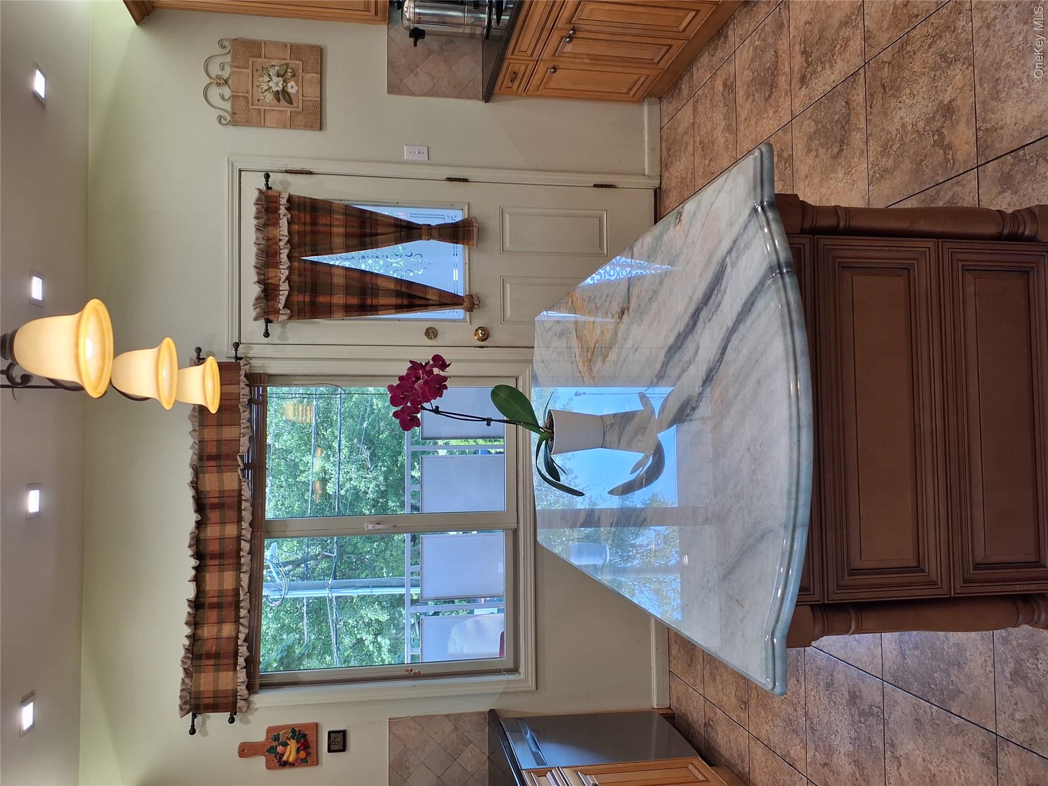 40 Herrick Avenue, Unit 201 photo 8