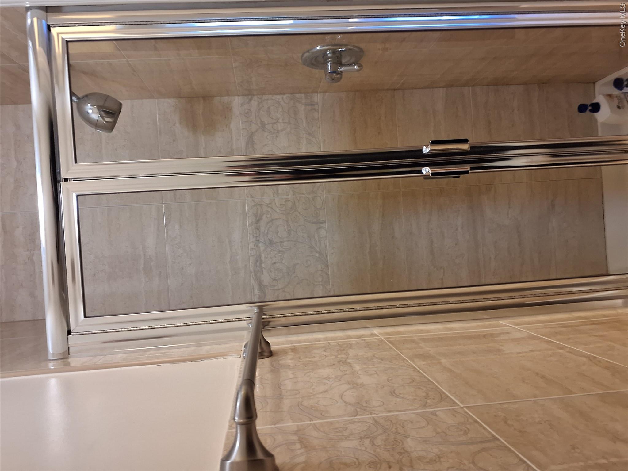 40 Herrick Avenue, Unit 201 photo 22