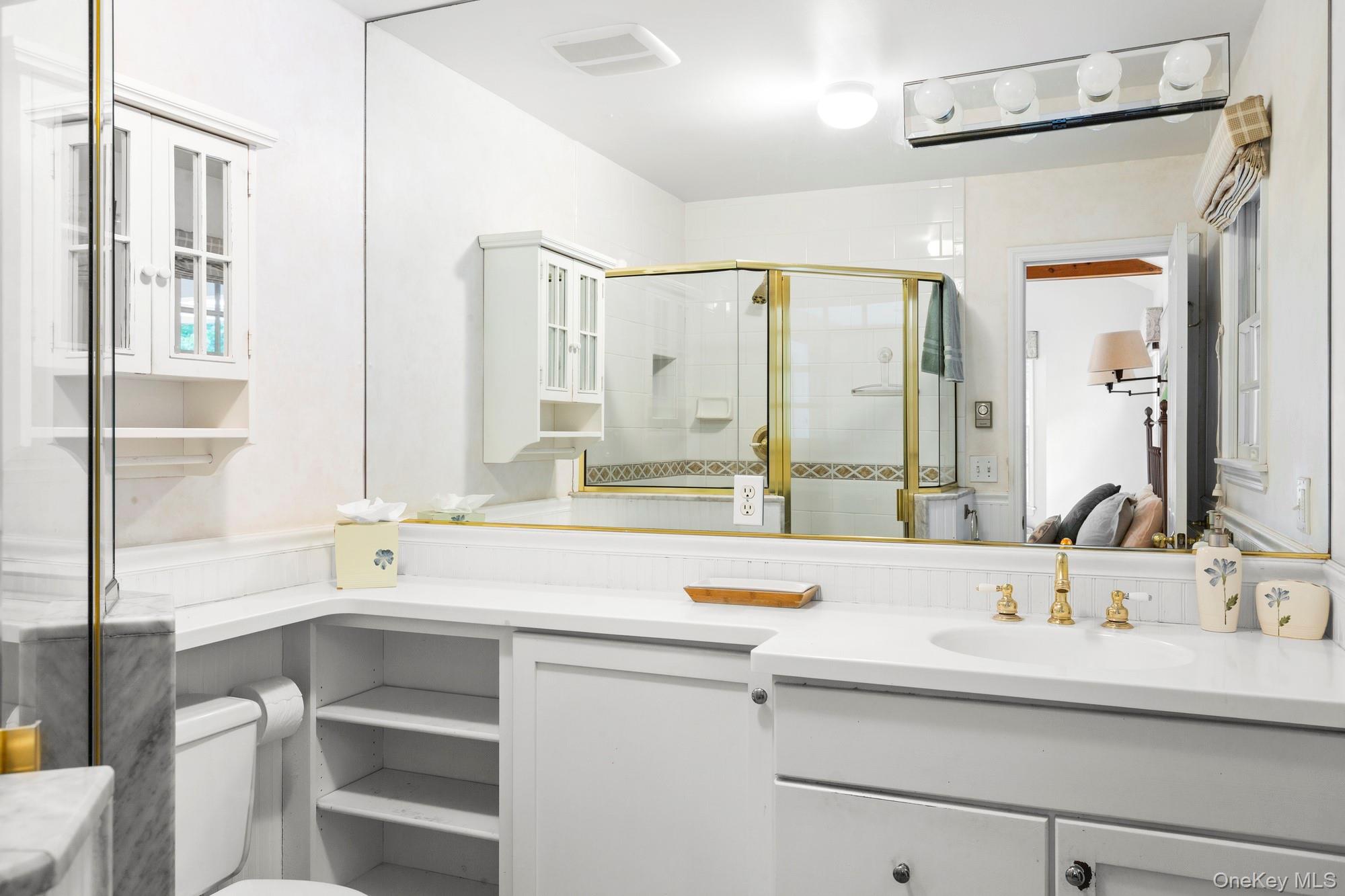 4 Foster Road – For Sale photo 8