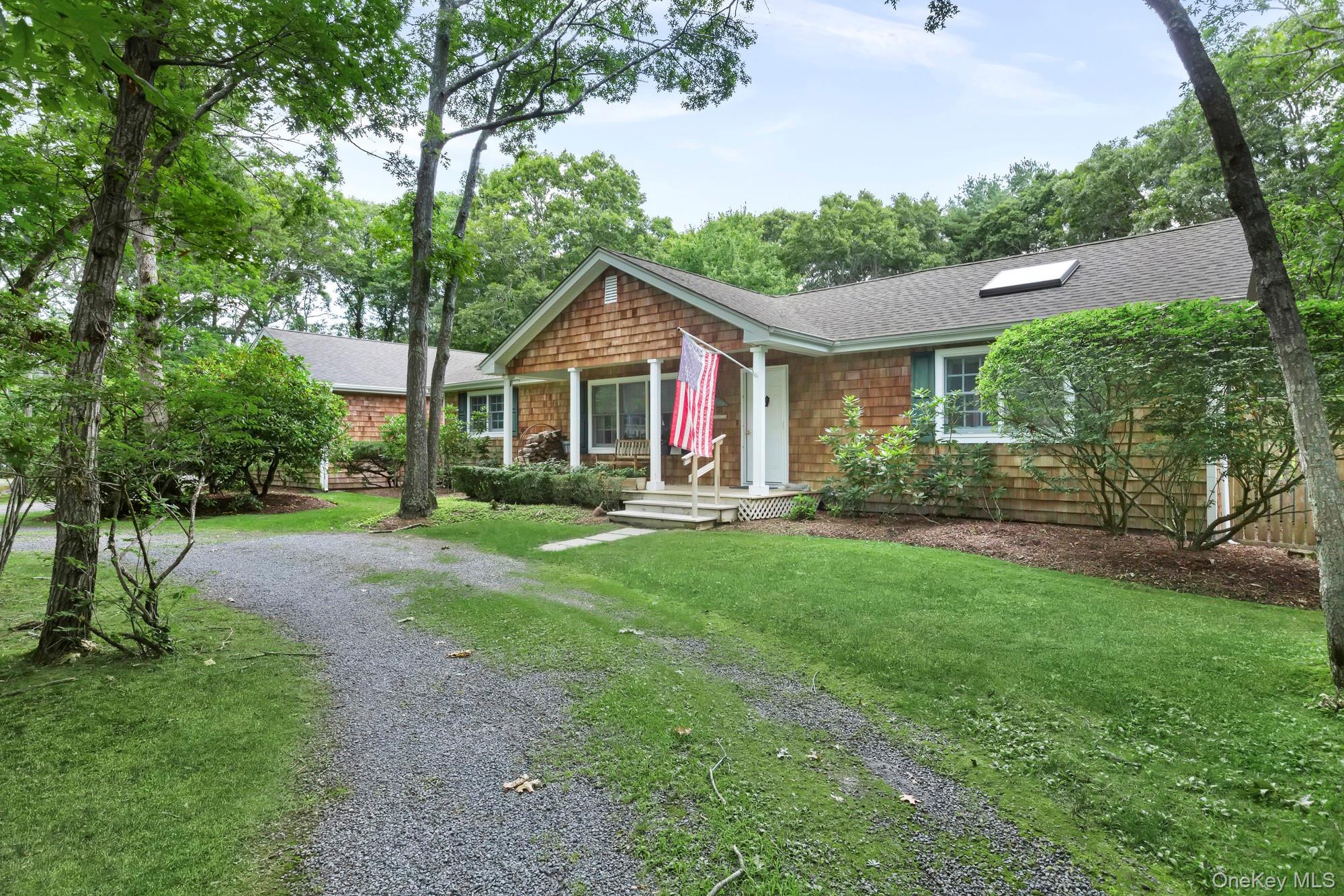 4 Foster Road – For Sale photo 14