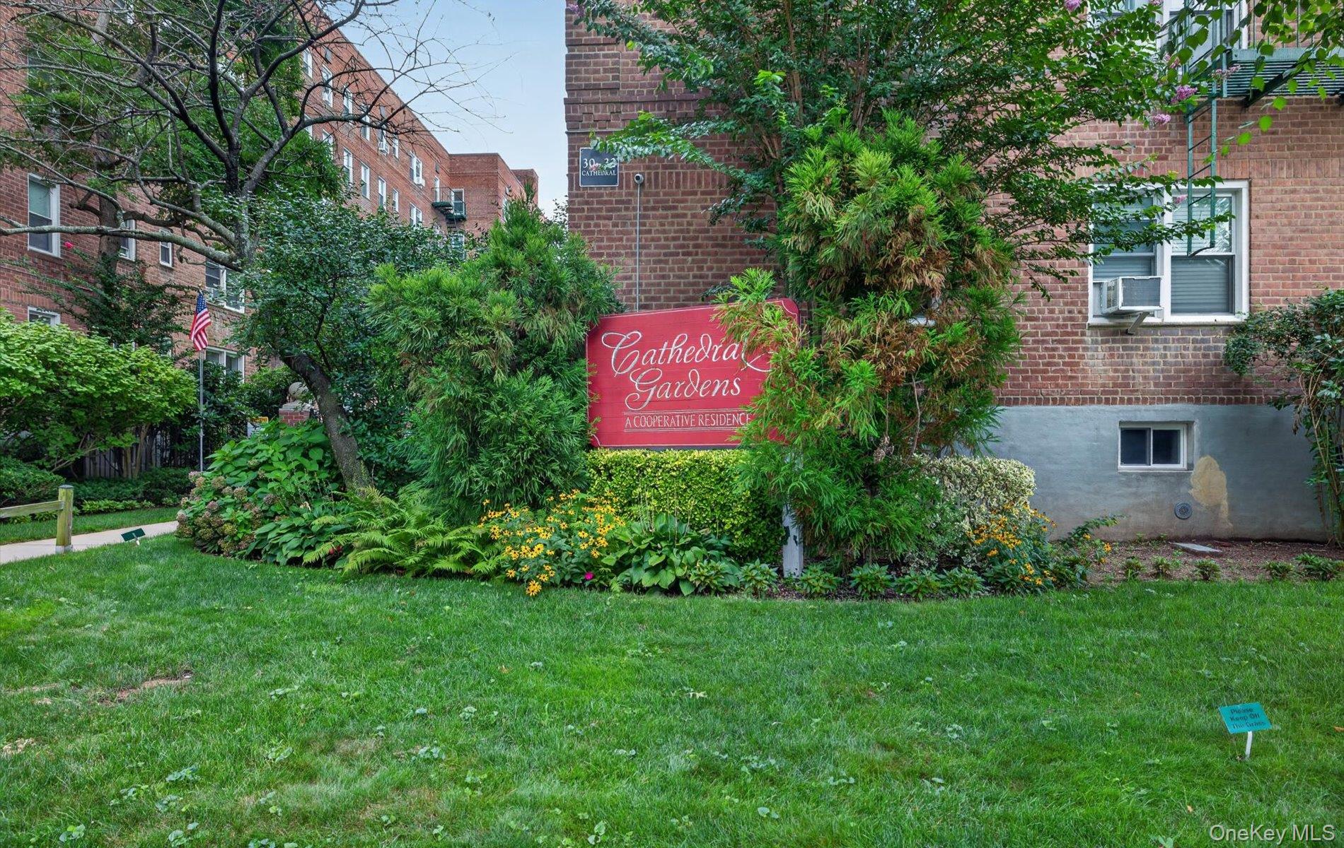 36 Cathedral Avenue, Unit 4F photo 18