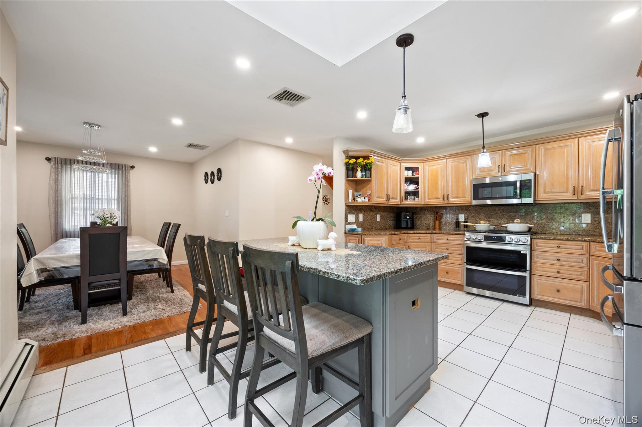 35 Grandview Avenue – For Sale photo 10