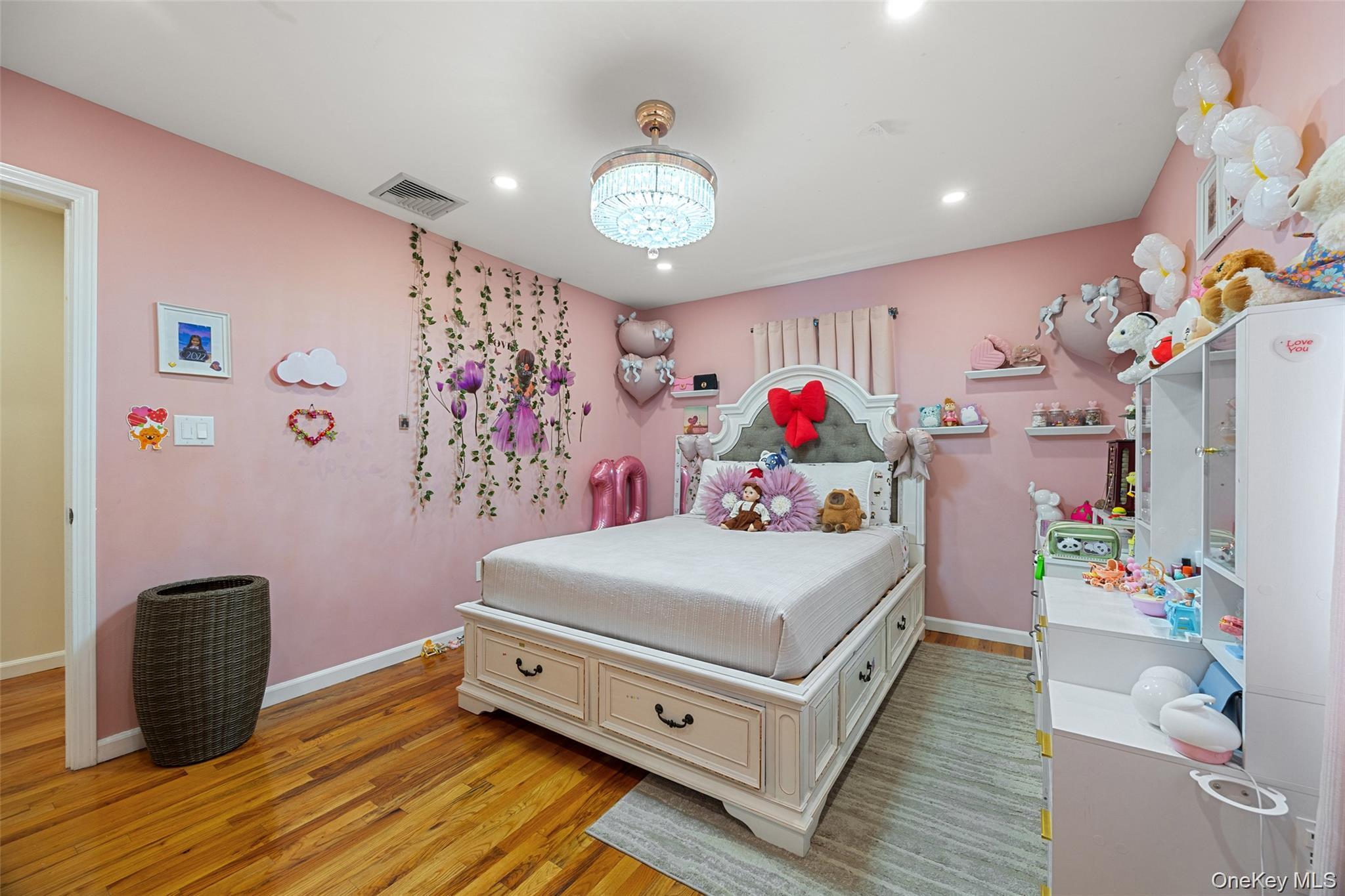 35 Grandview Avenue – For Sale photo 23