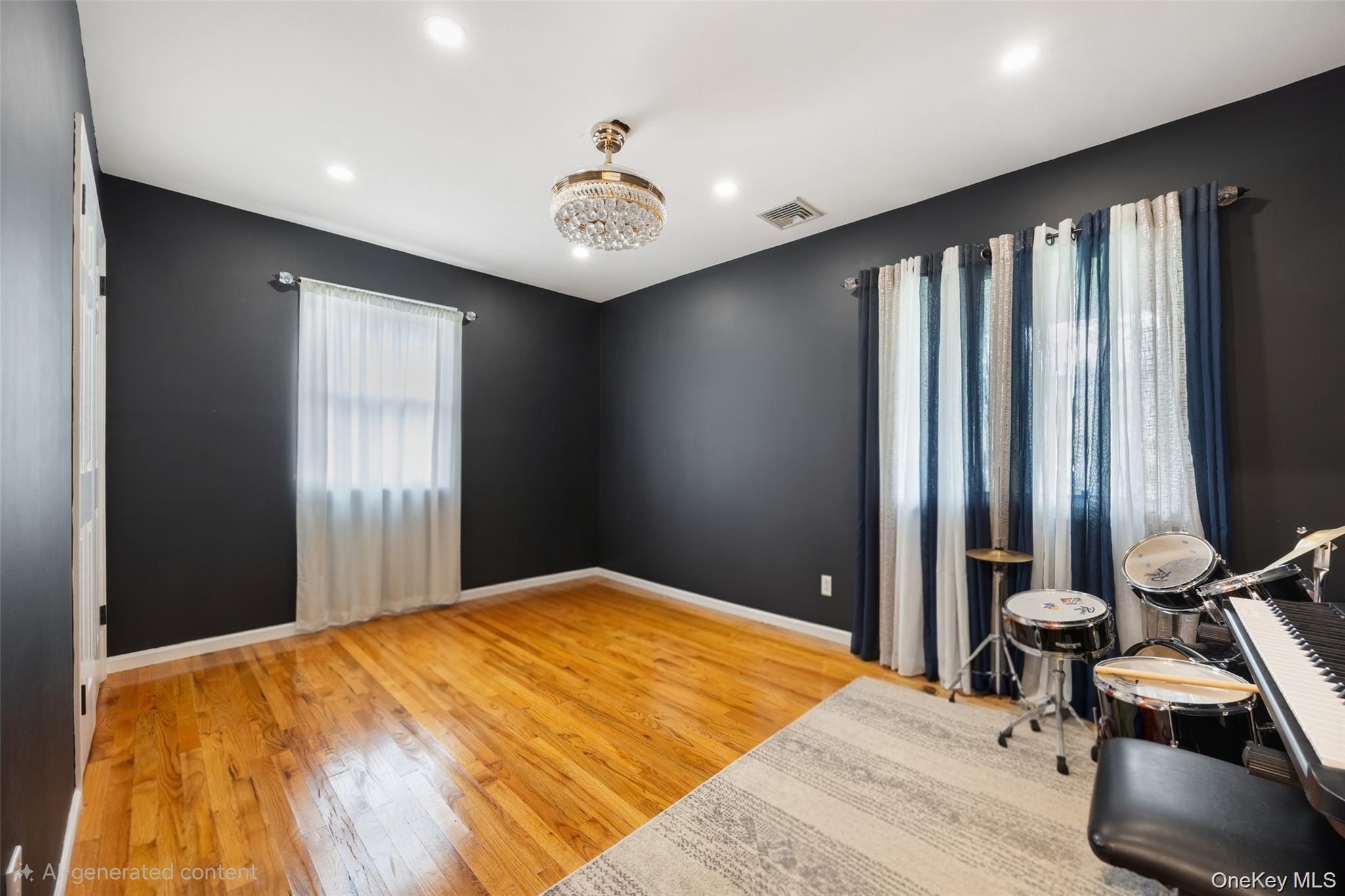 35 Grandview Avenue – For Sale photo 16