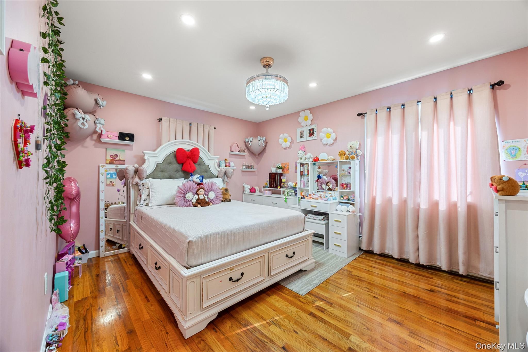 35 Grandview Avenue – For Sale photo 22