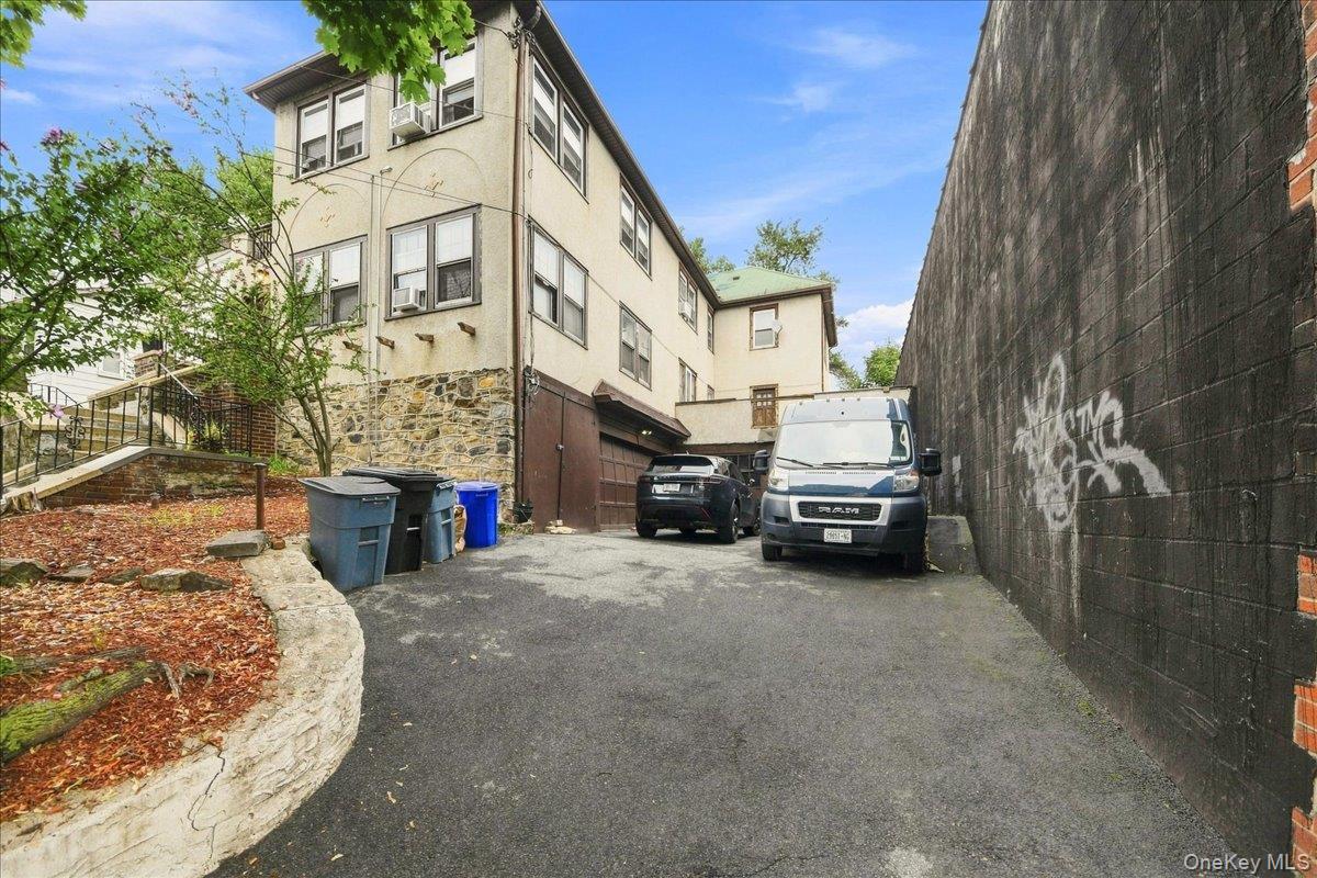461 S 1st Avenue – For Sale photo 3
