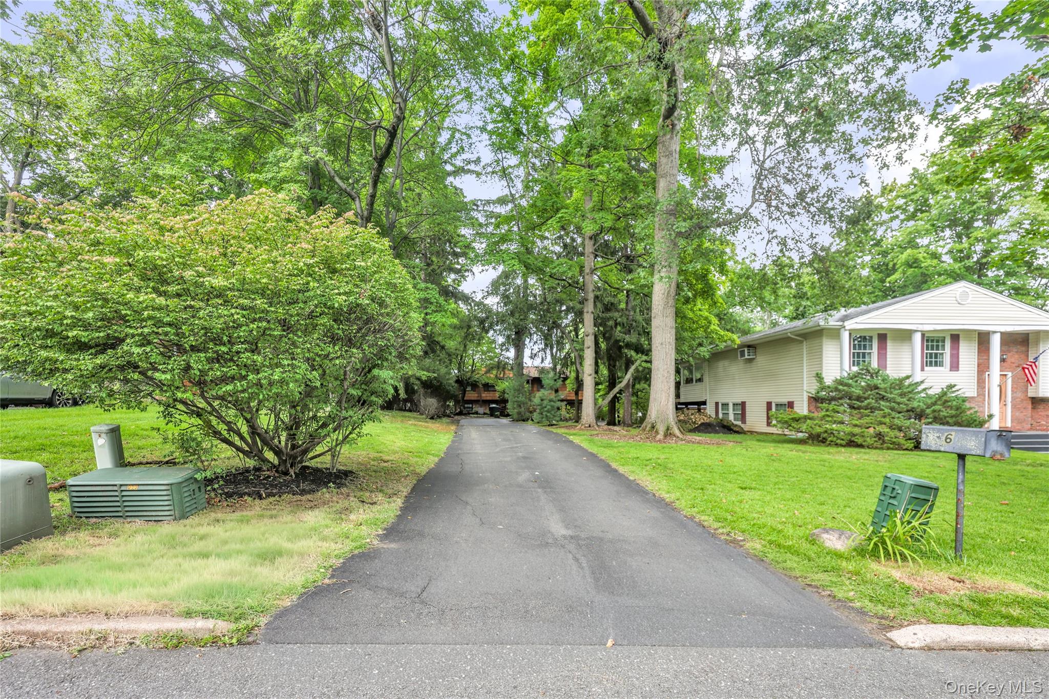 6 Arrow Lane – For Sale photo 13