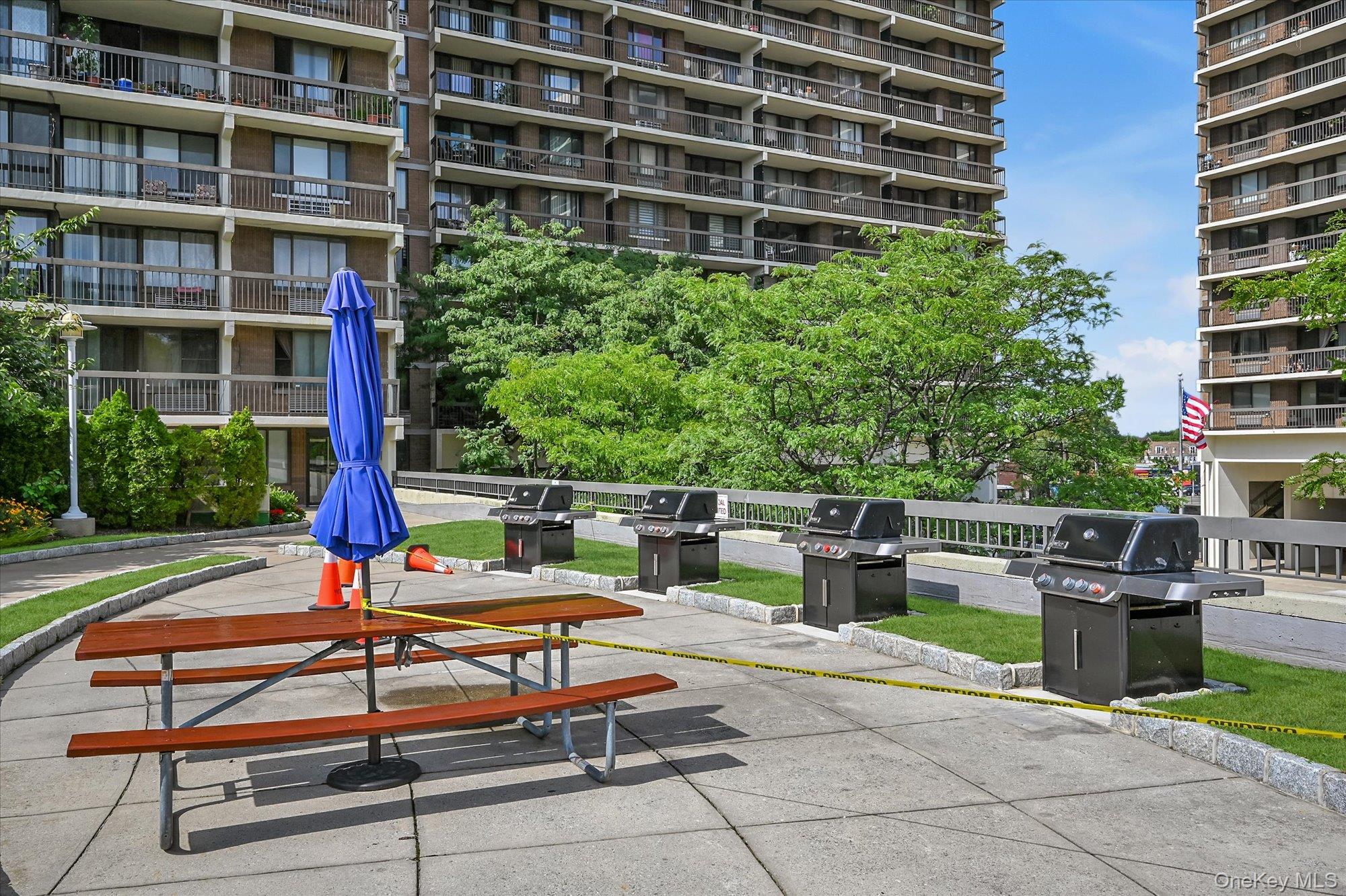 15038 Union Turnpike, Unit 8C photo 9