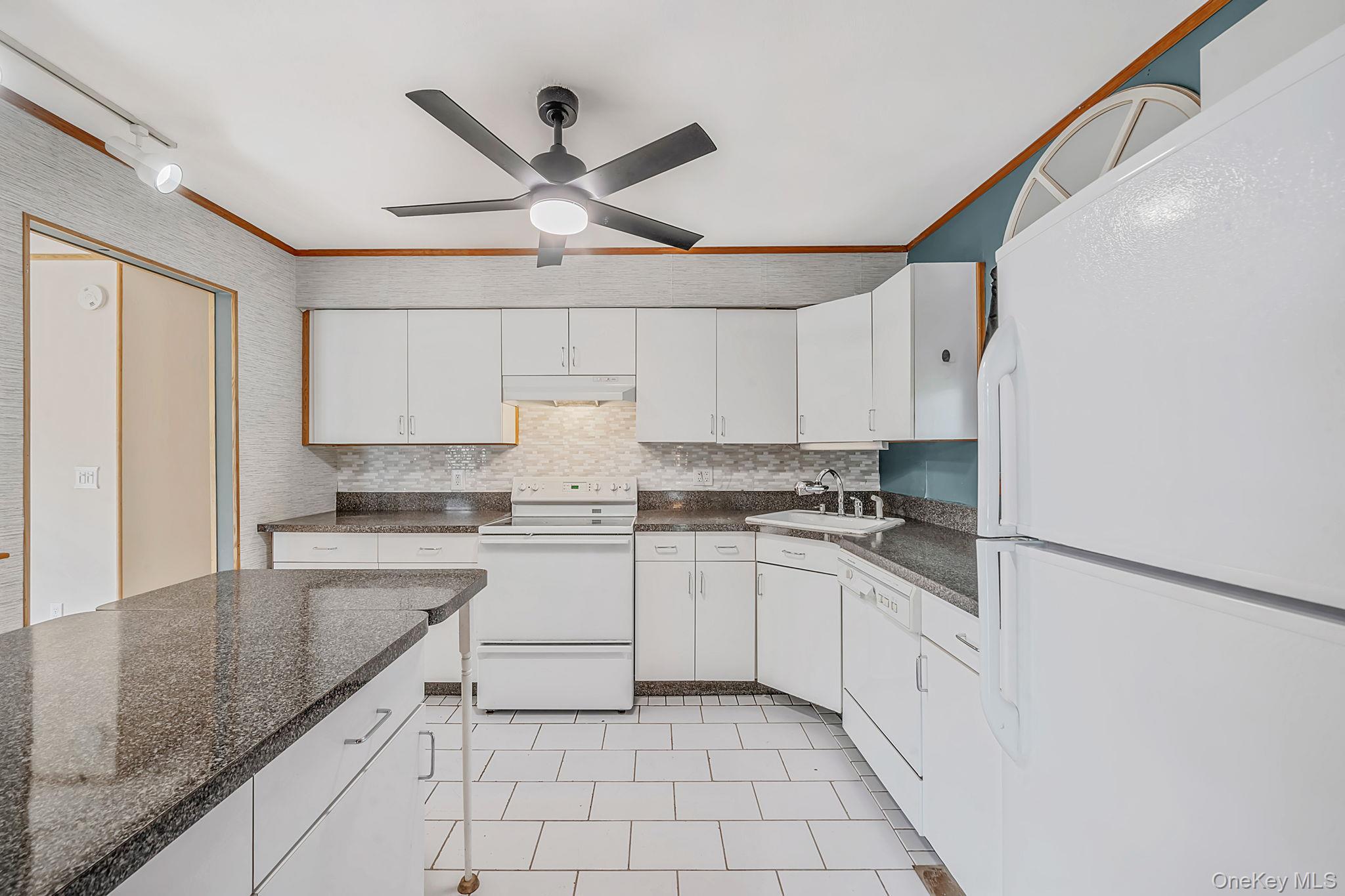 2794 Ocean Avenue – For Rent photo 19
