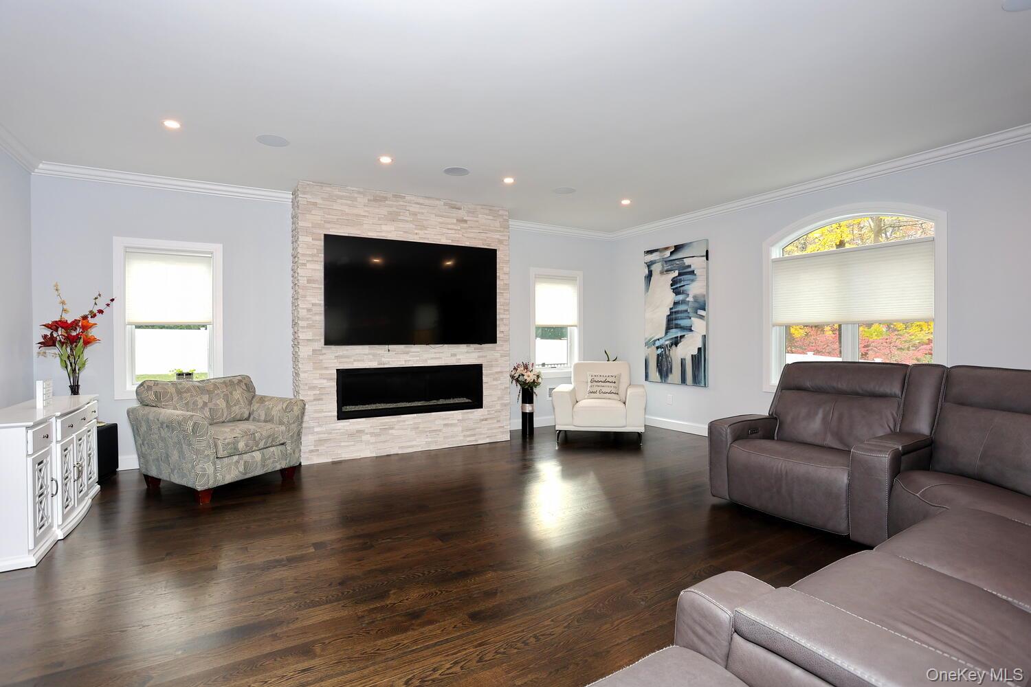 75 Campbell Avenue – For Sale photo 13