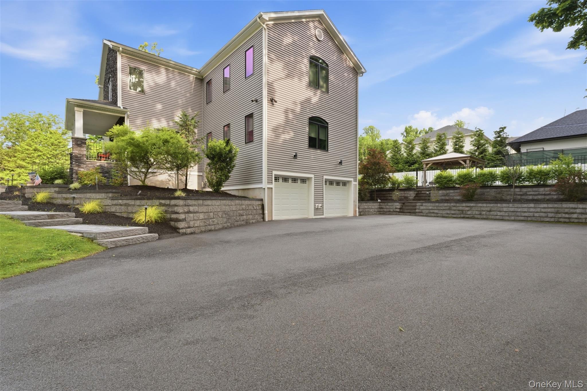 75 Campbell Avenue – For Sale photo 5