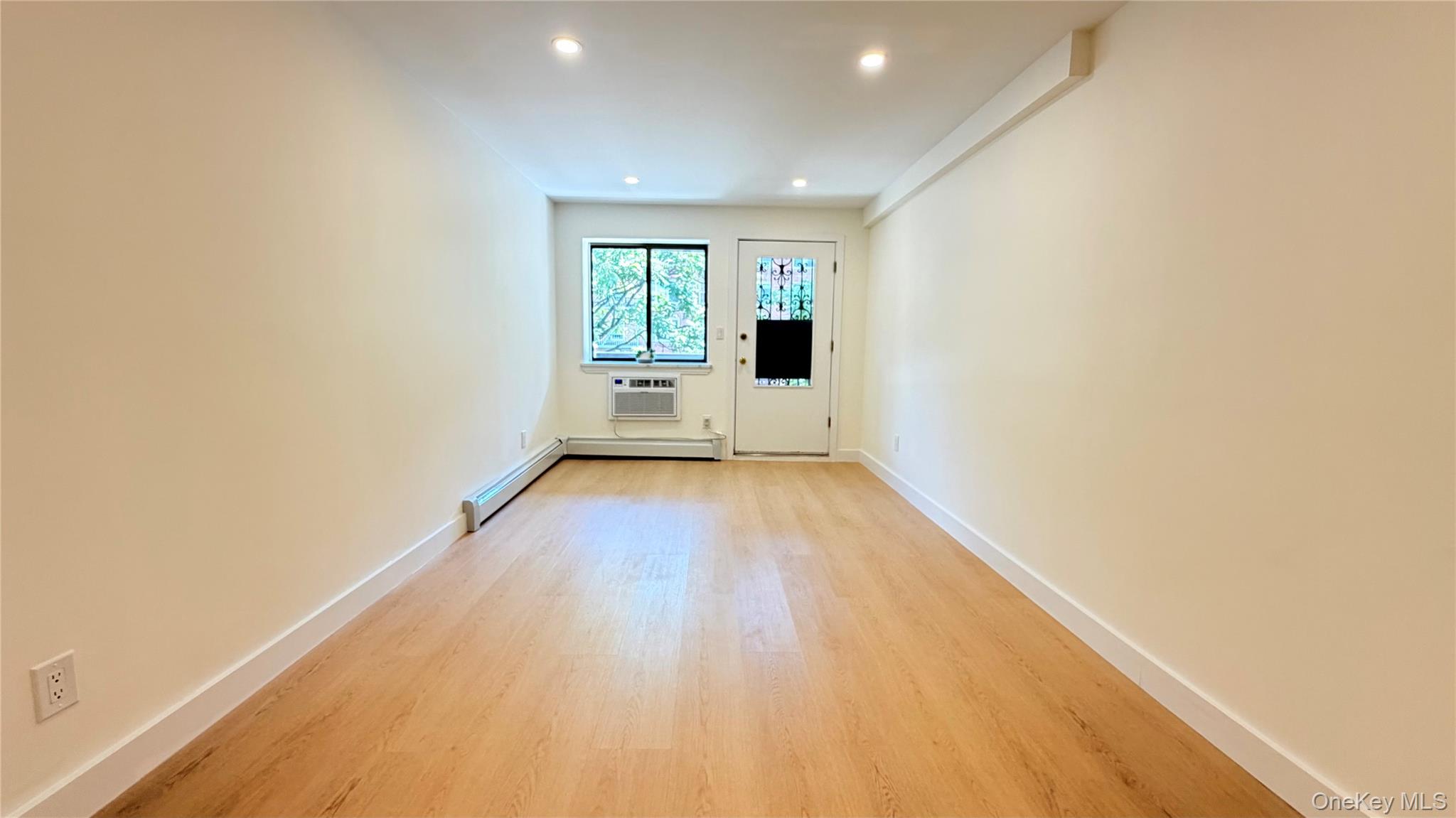 140-44 34th Avenue, Unit 3D photo 4