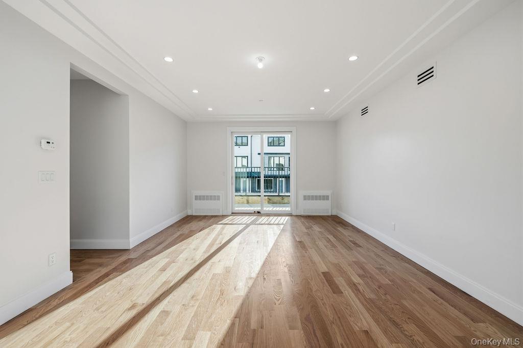 466 W Central Avenue, Unit 212 photo 7