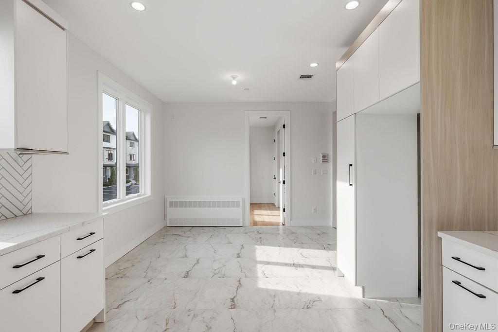 466 W Central Avenue, Unit 212 photo 15