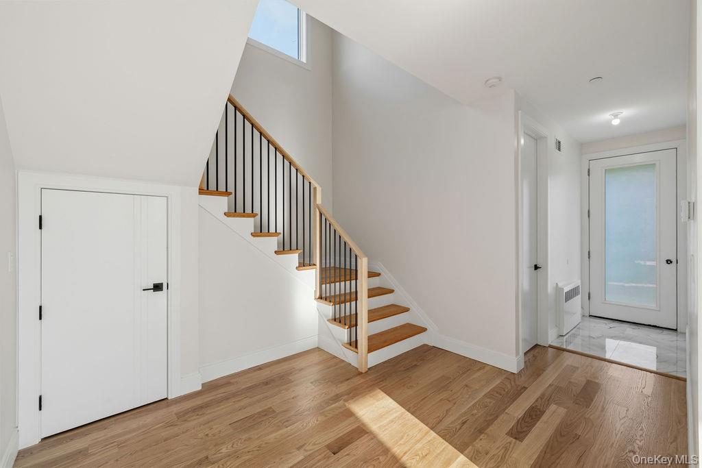 466 W Central Avenue, Unit 212 photo 18