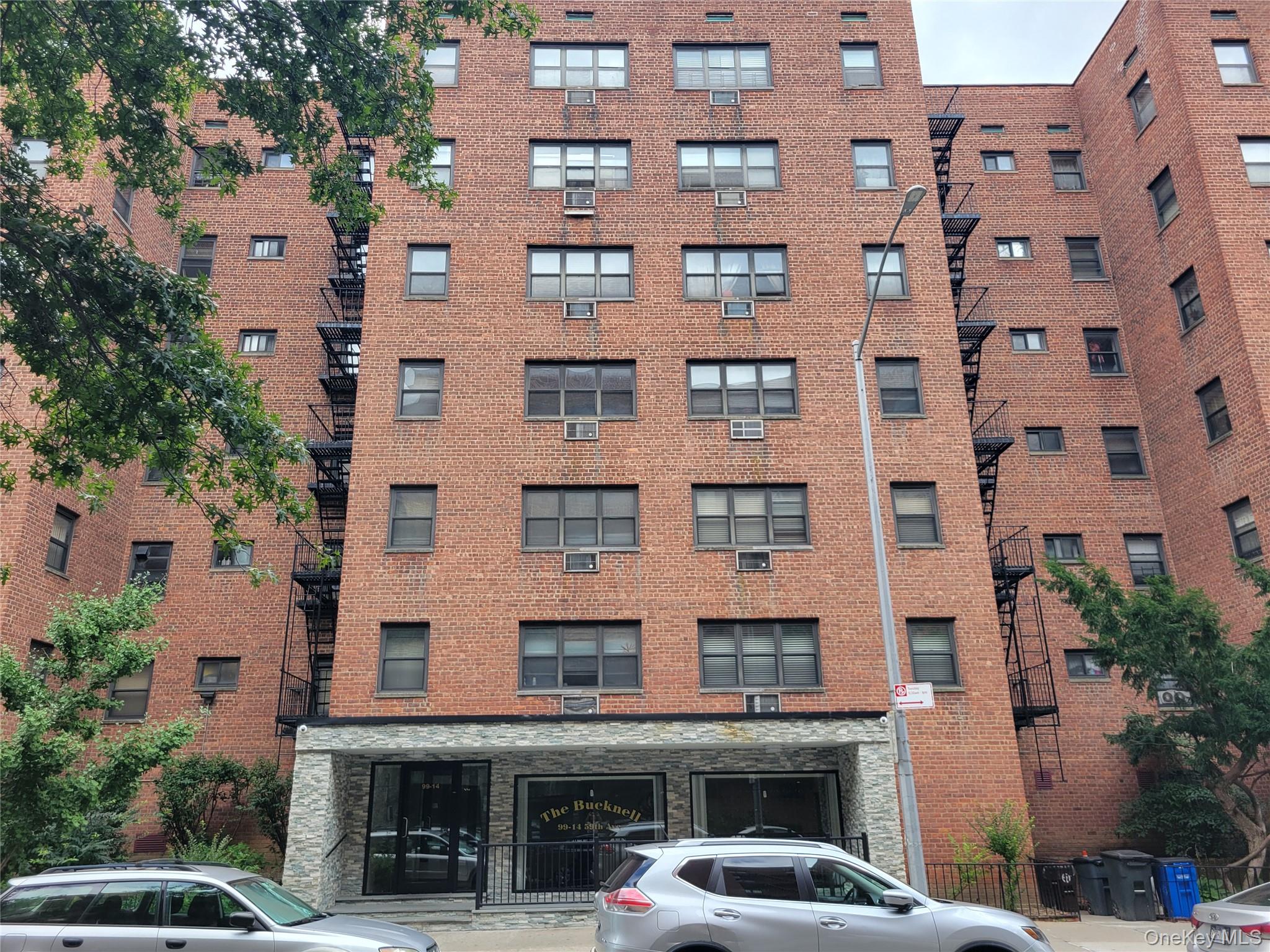 99-14 59th Avenue, Unit 1K photo 2