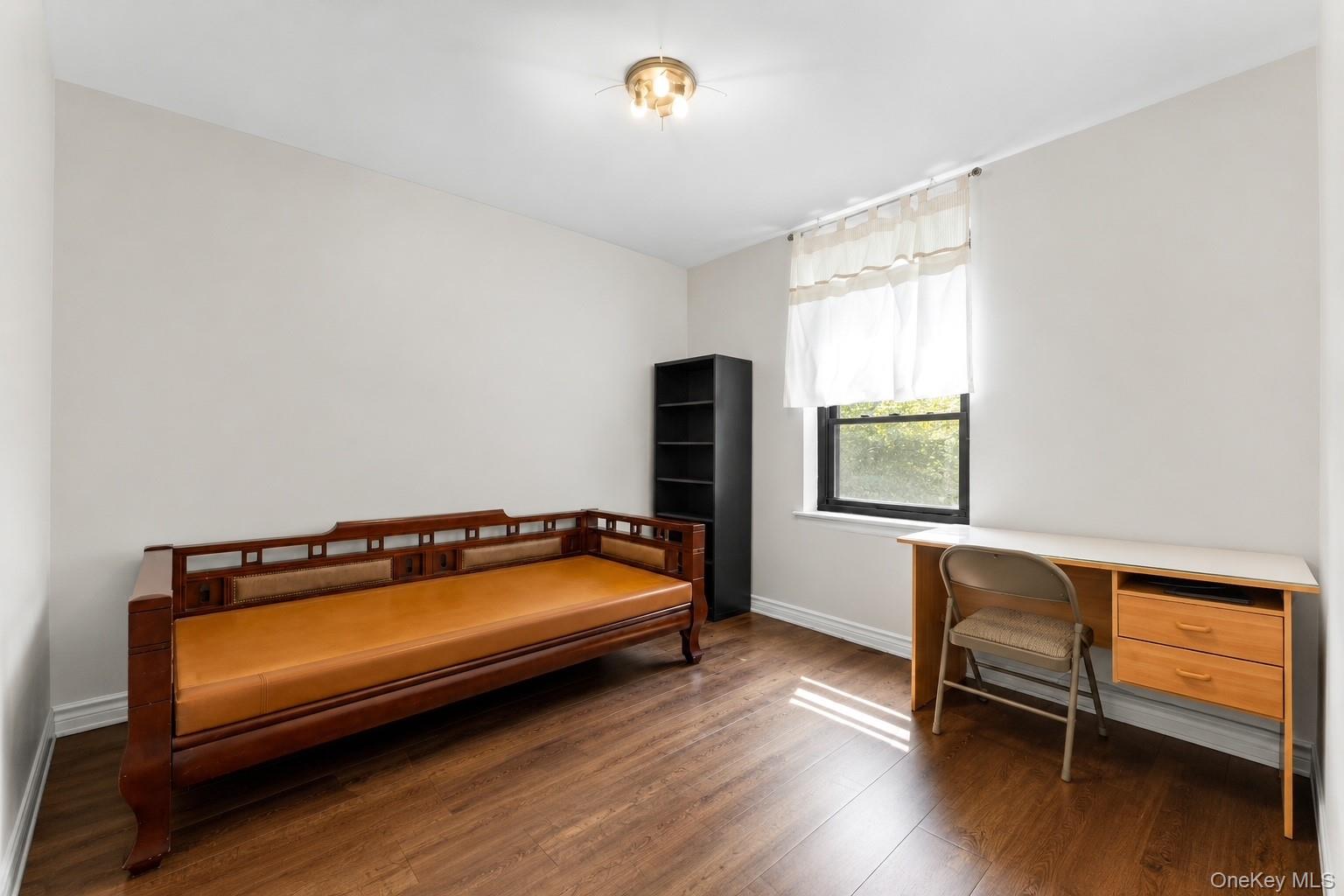 211-02 73rd Avenue, Unit 1H photo 12