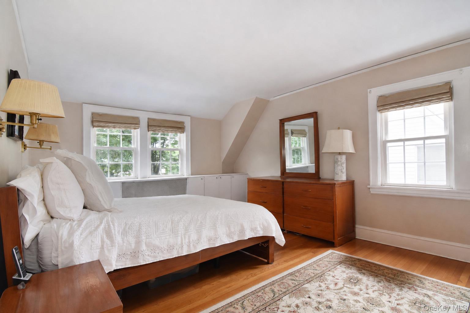 579 Manor Lane – For Sale photo 14