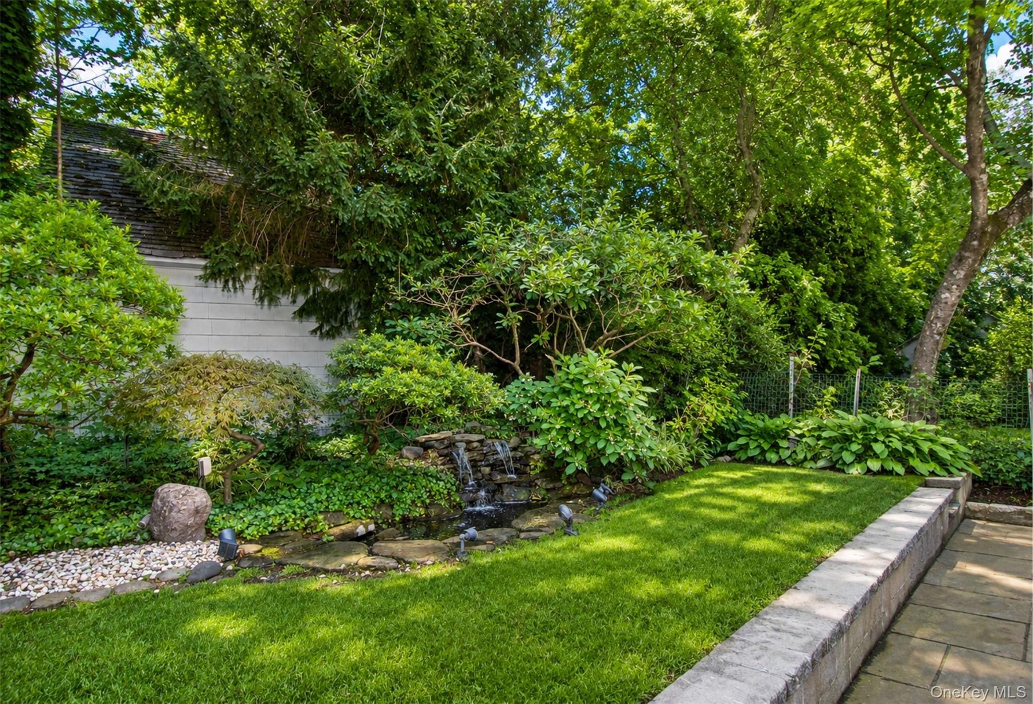 579 Manor Lane – For Sale photo 26
