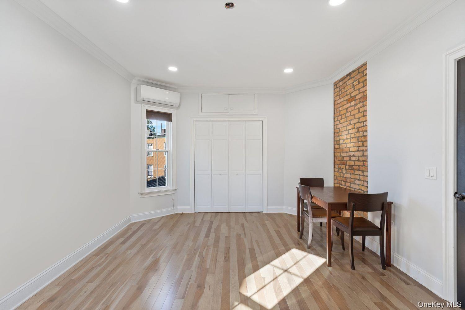 46 Elton Street – For Rent photo 10