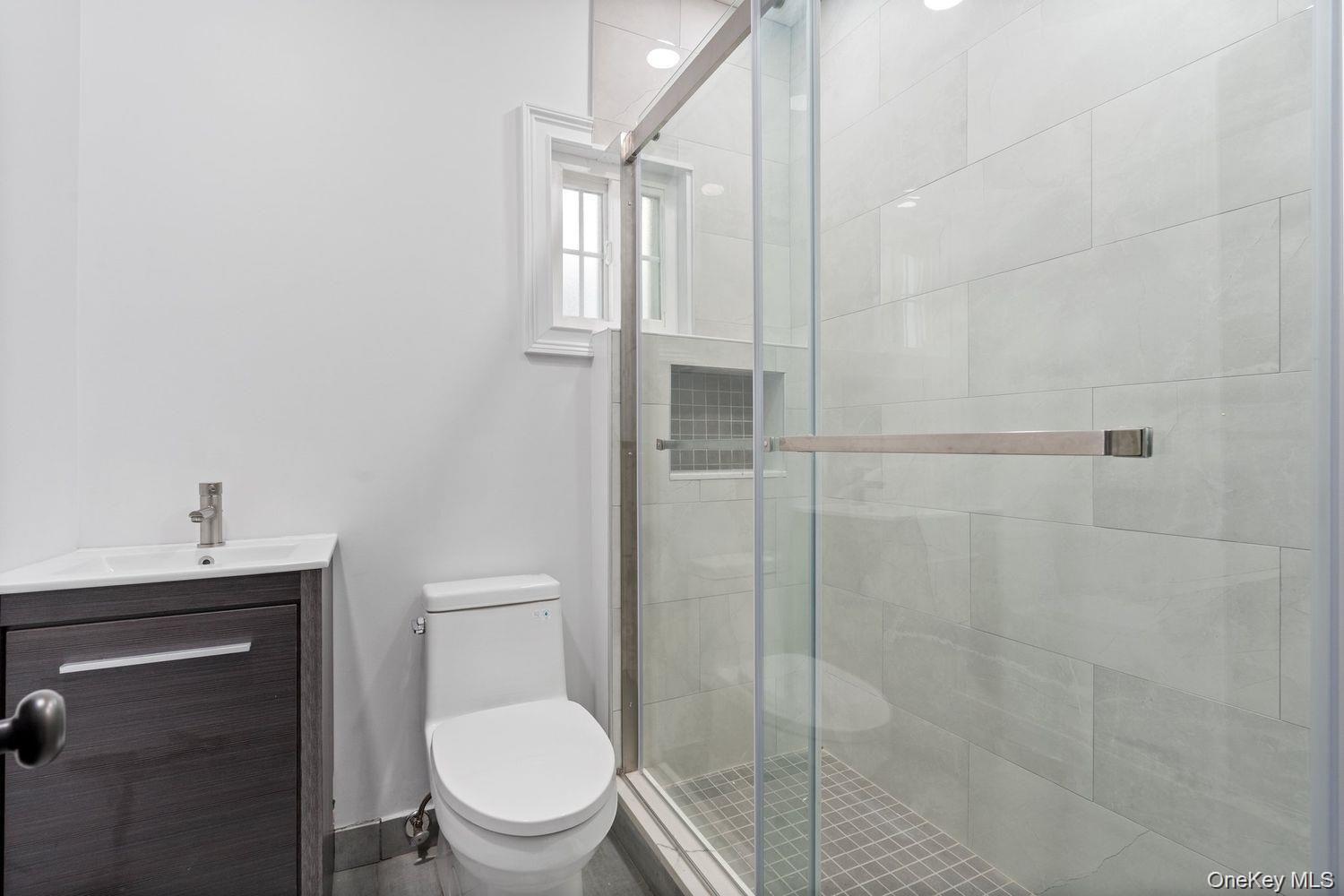 46 Elton Street – For Rent photo 12