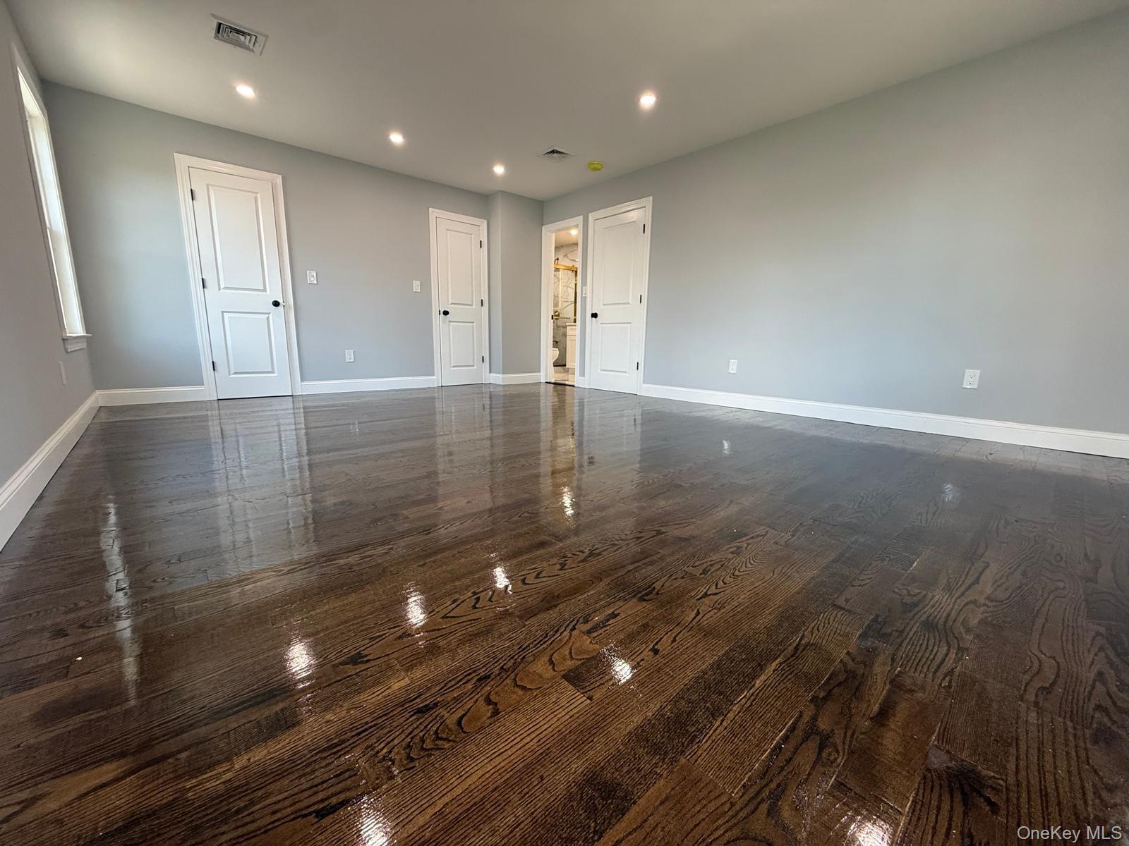 438 Von Elm Avenue – For Sale photo 24
