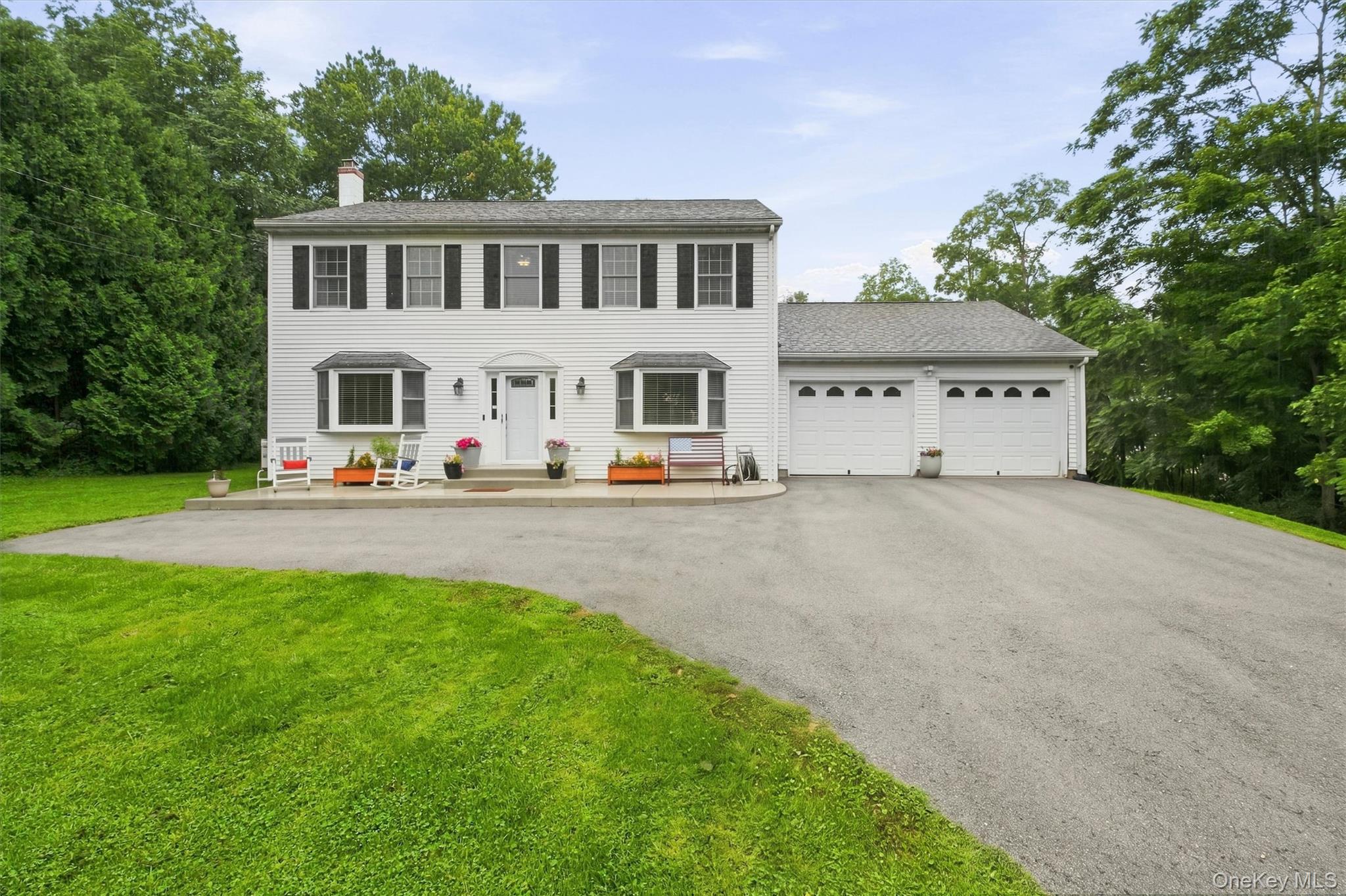 20 Cary Road – For Sale photo 2