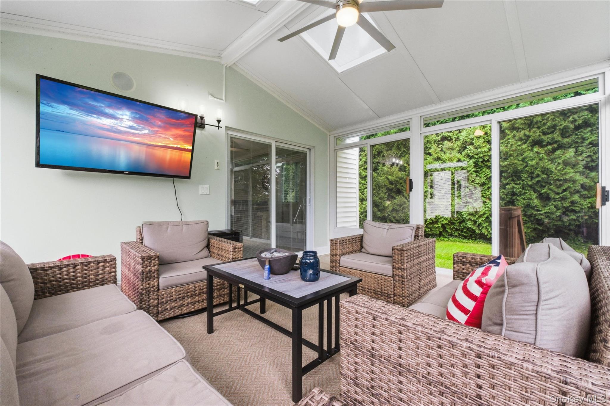 20 Cary Road – For Sale photo 40