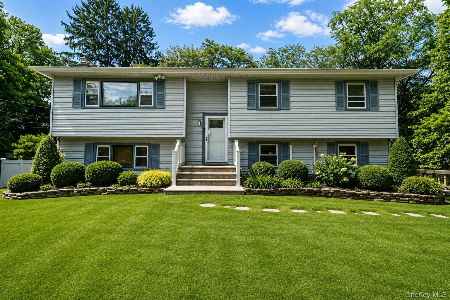 136 Woodhull Road – For Sale