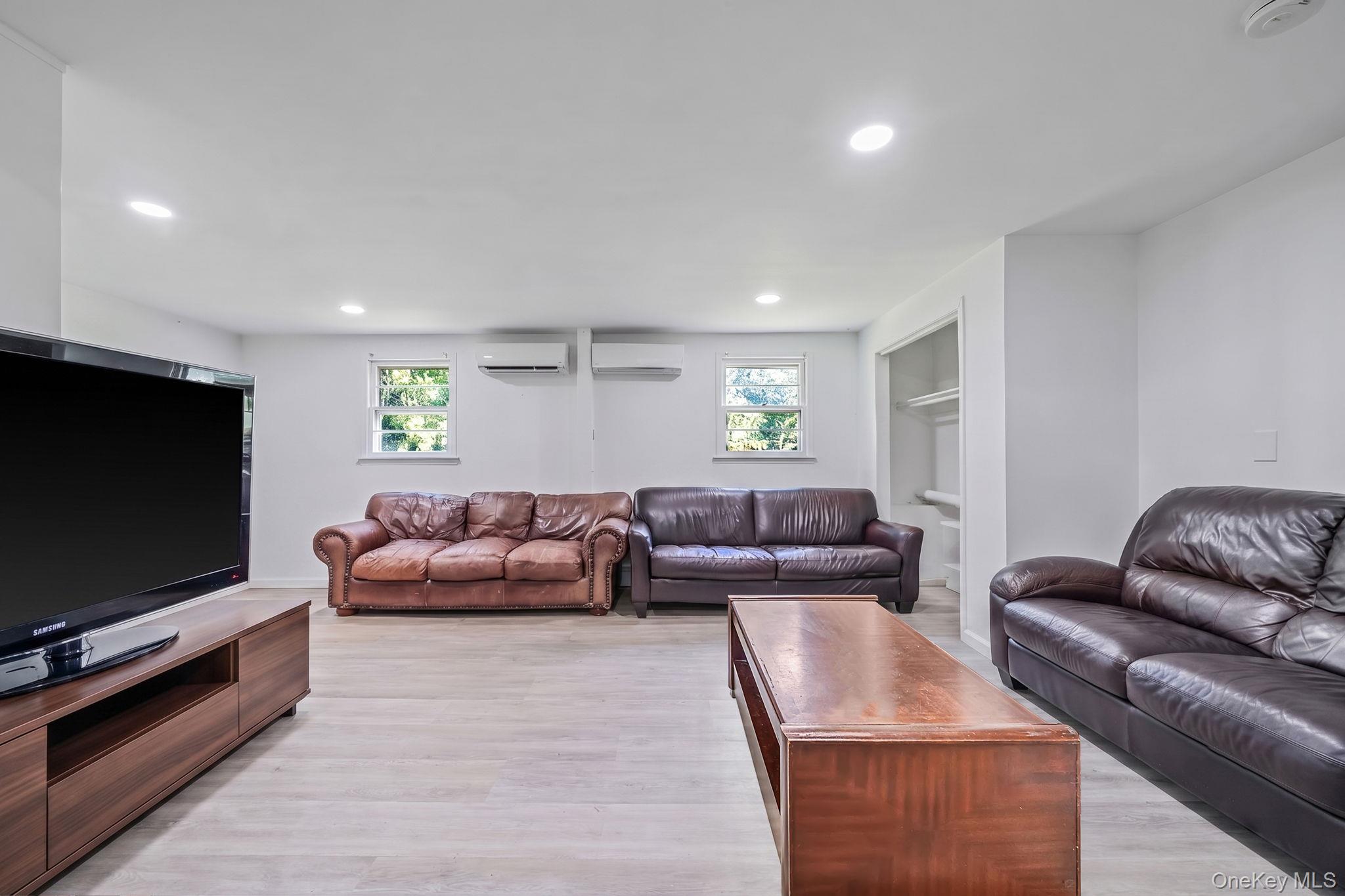 136 Woodhull Road – For Sale photo 17