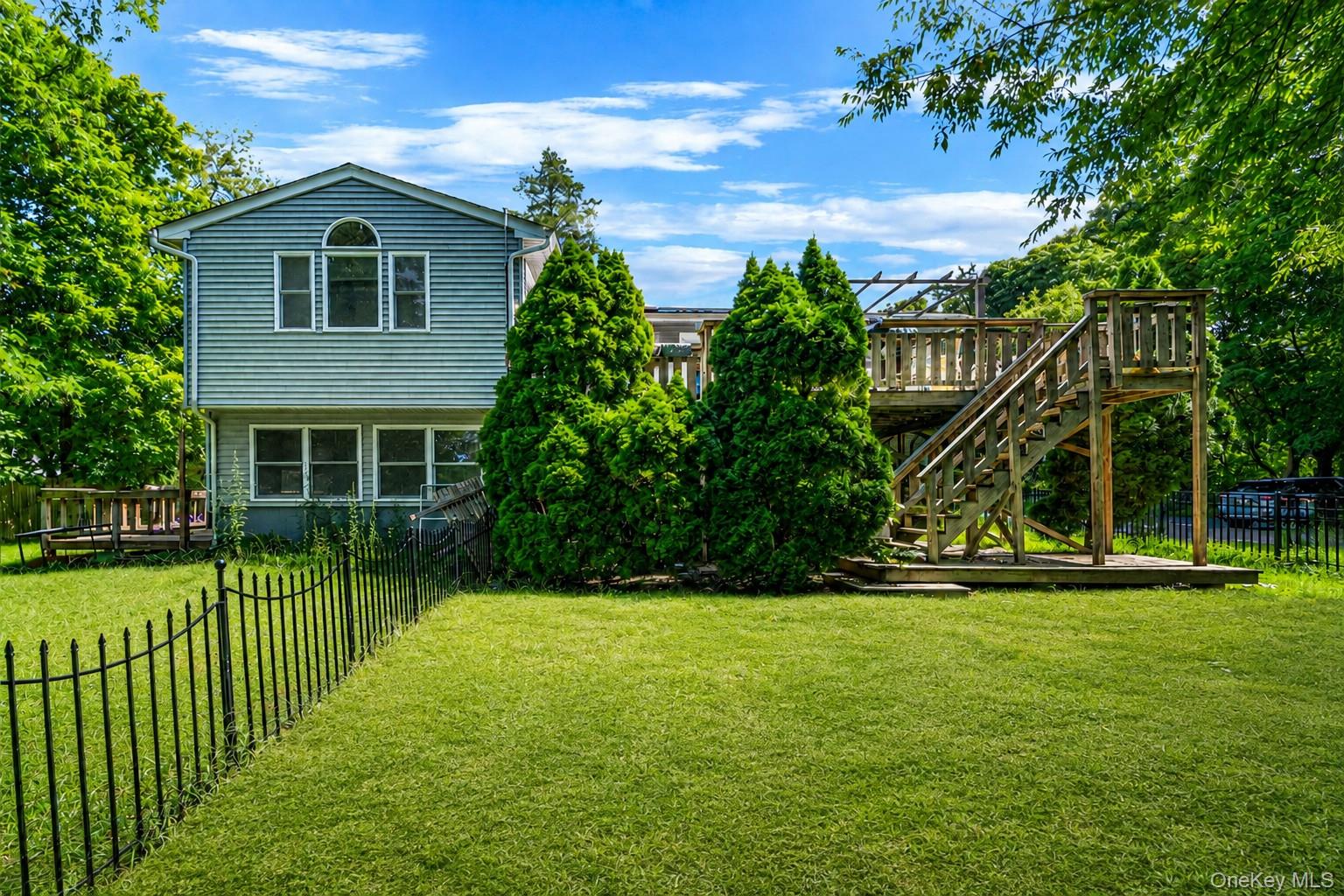 136 Woodhull Road – For Sale photo 21