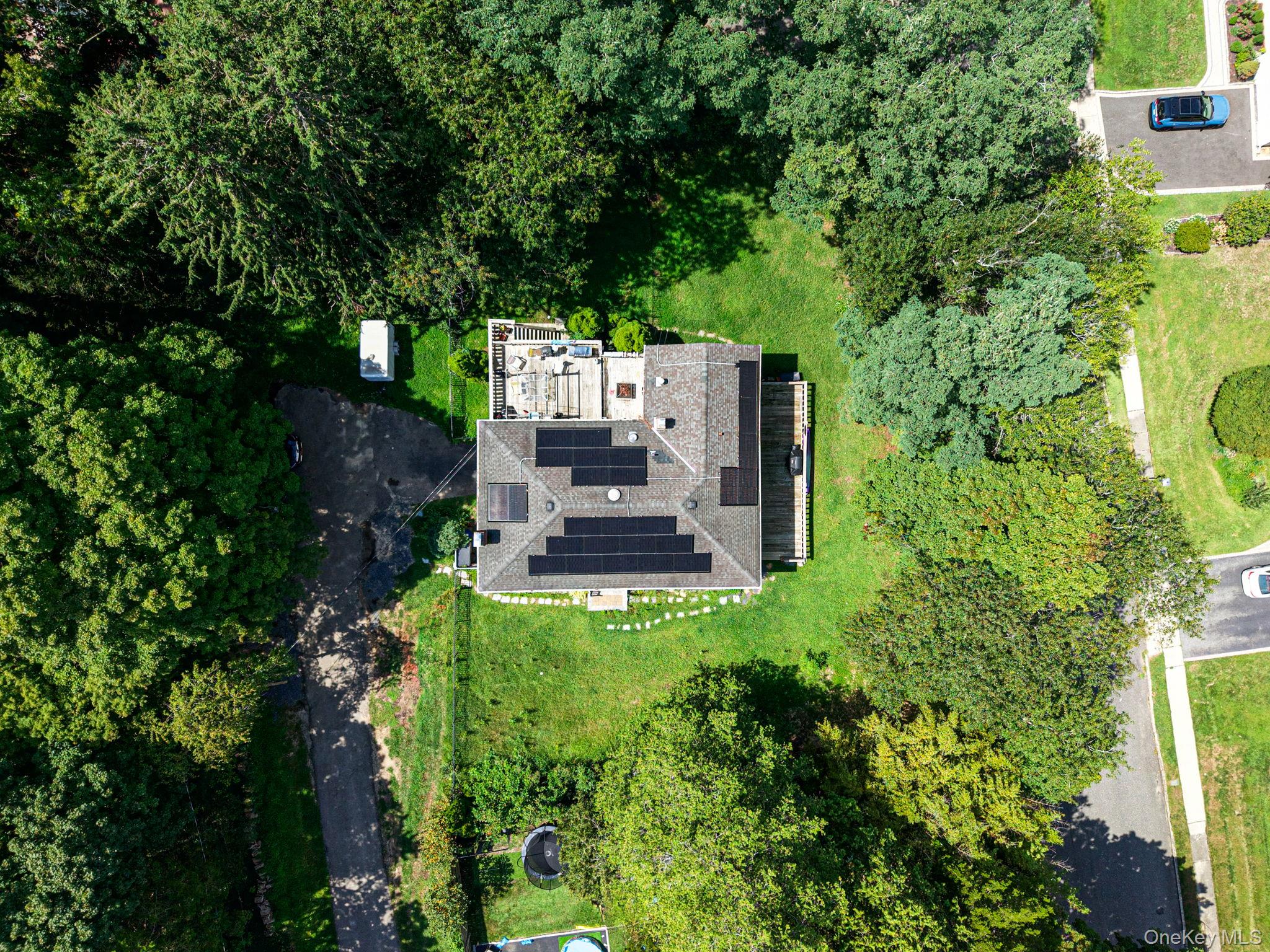 136 Woodhull Road – For Sale photo 3