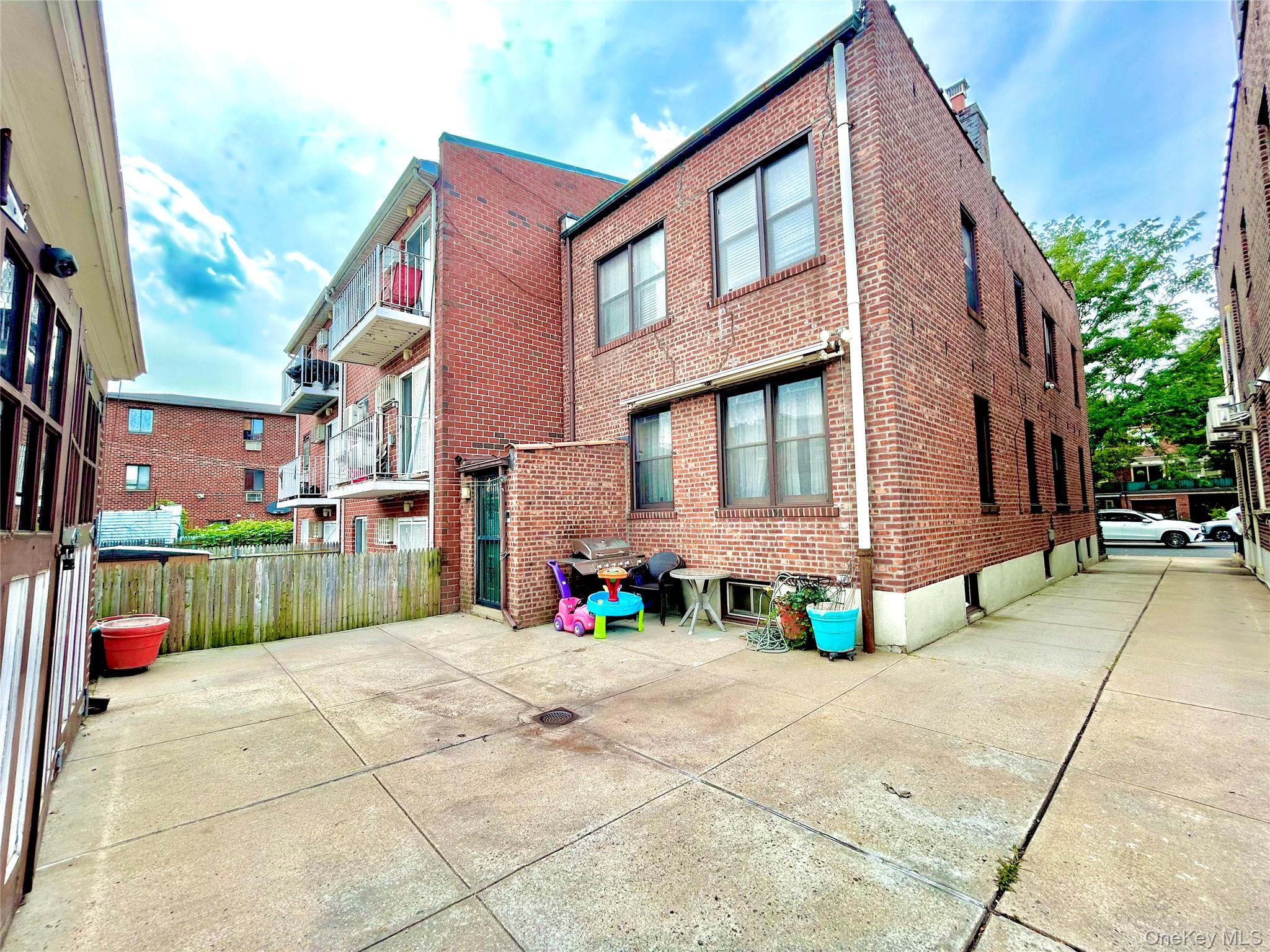 46-19 65th Place – For Sale photo 5
