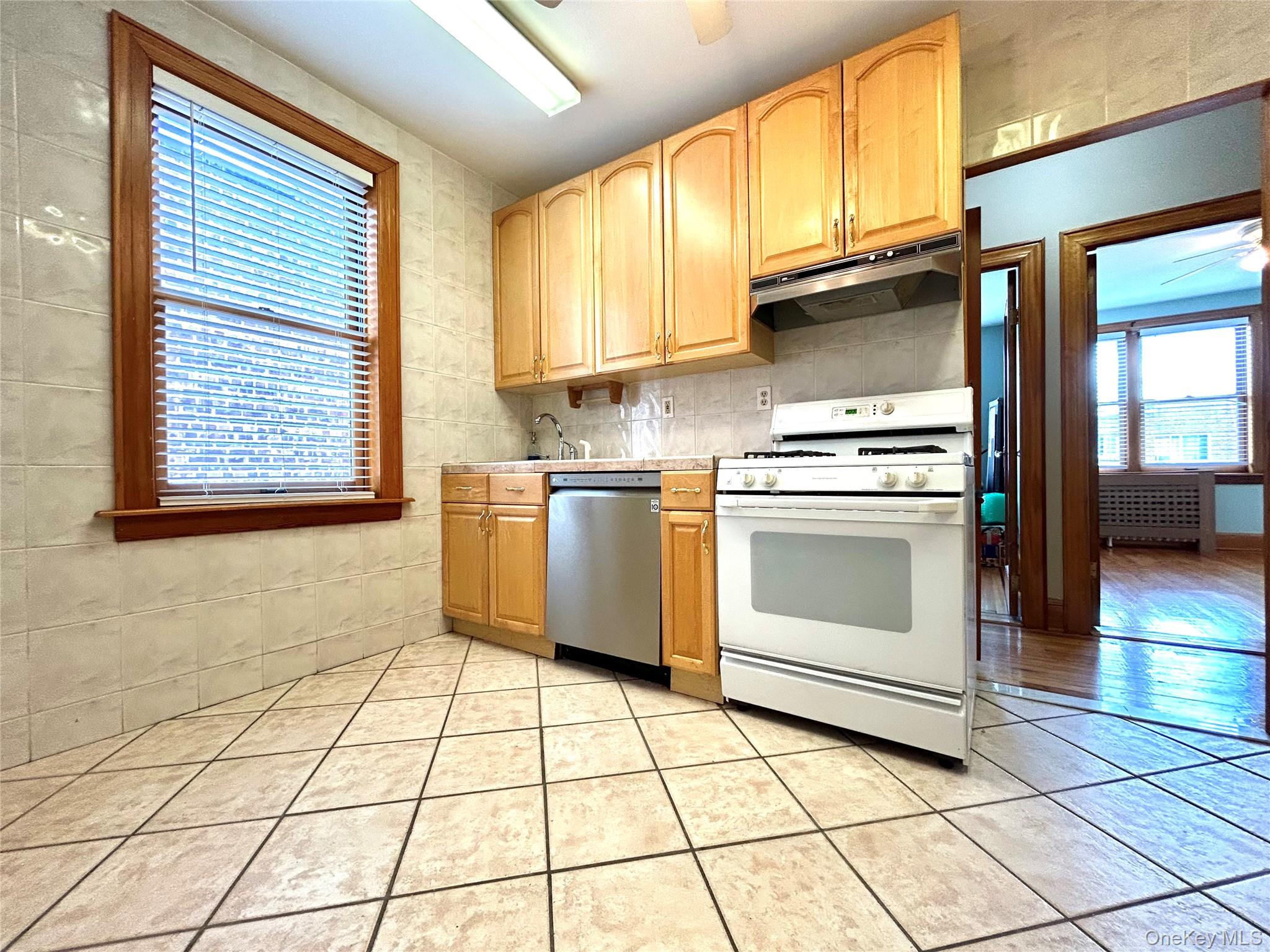 46-19 65th Place – For Sale photo 14