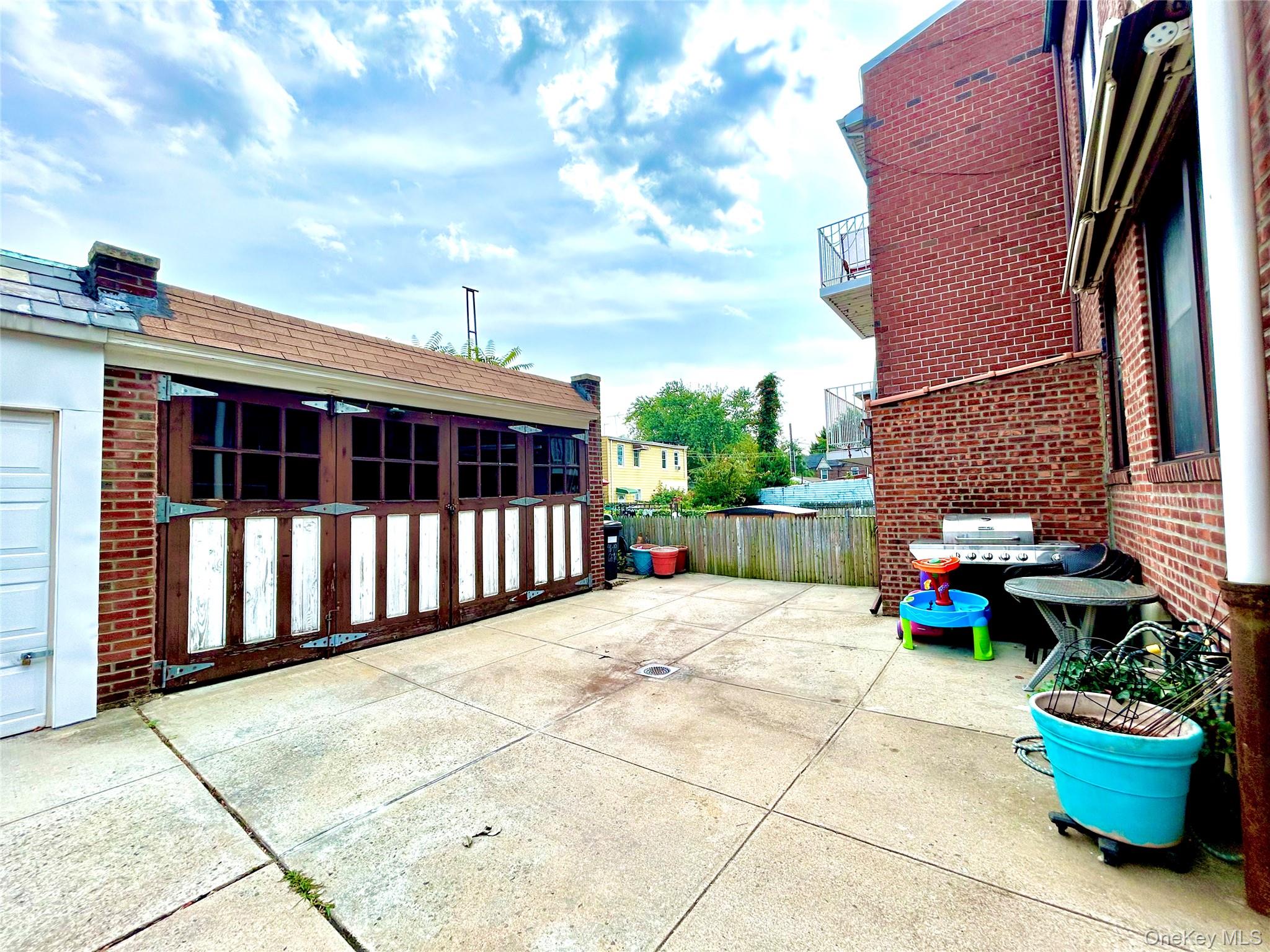 46-19 65th Place – For Sale photo 6