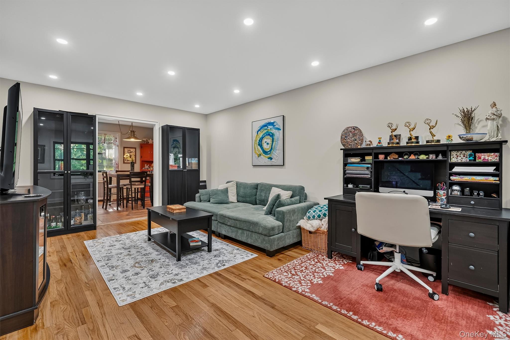 1243 California Road, Unit 2R photo 5