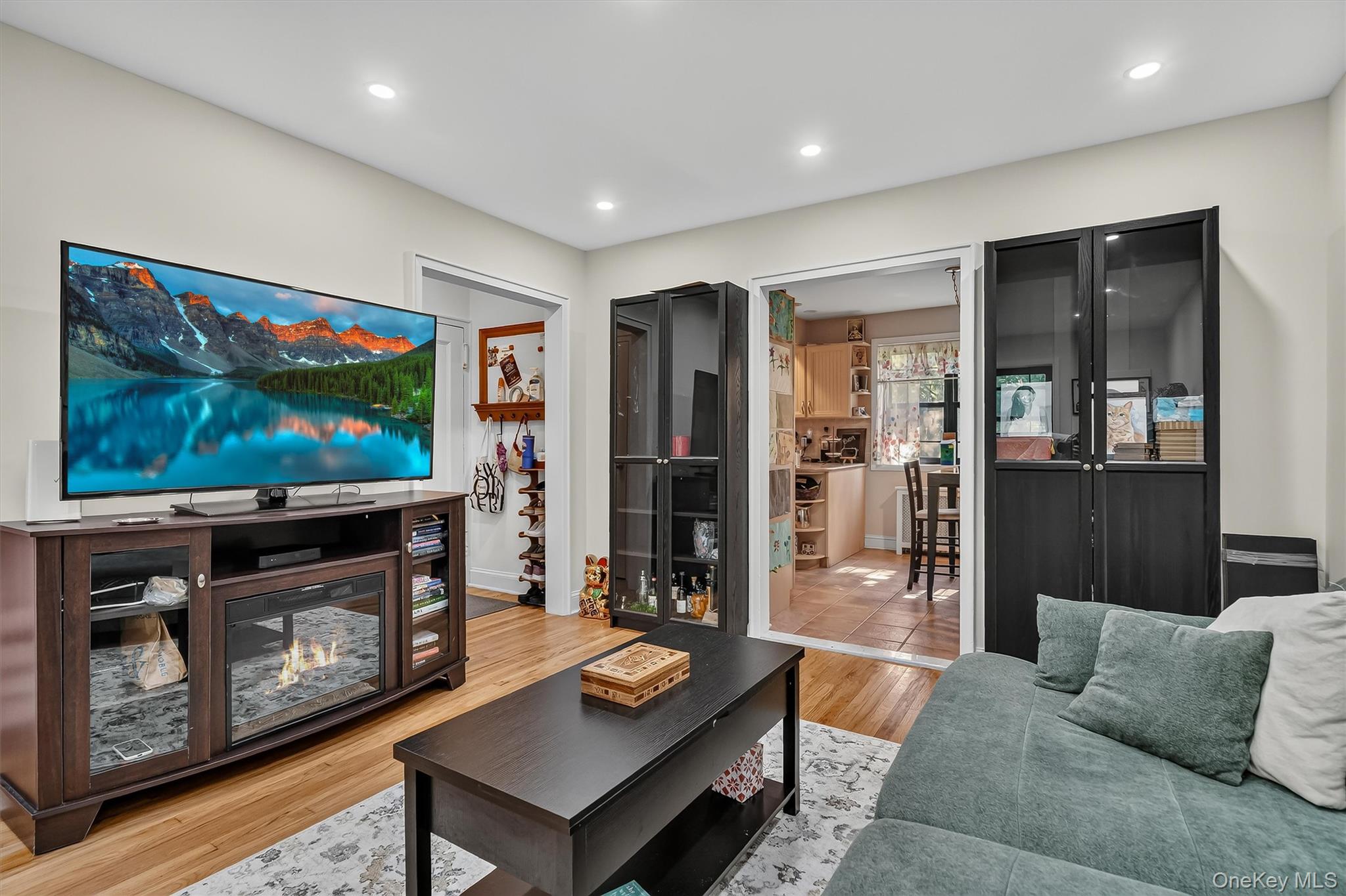 1243 California Road, Unit 2R photo 7