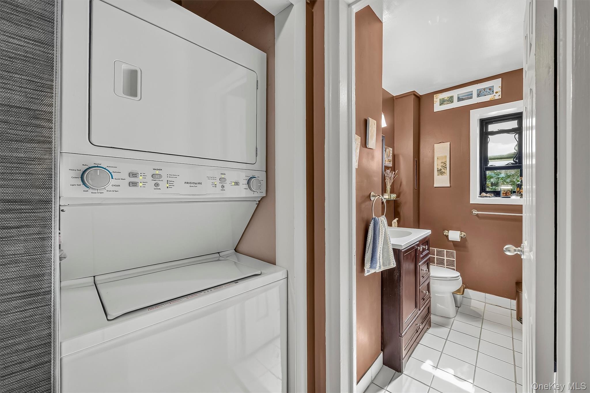 1243 California Road, Unit 2R photo 20
