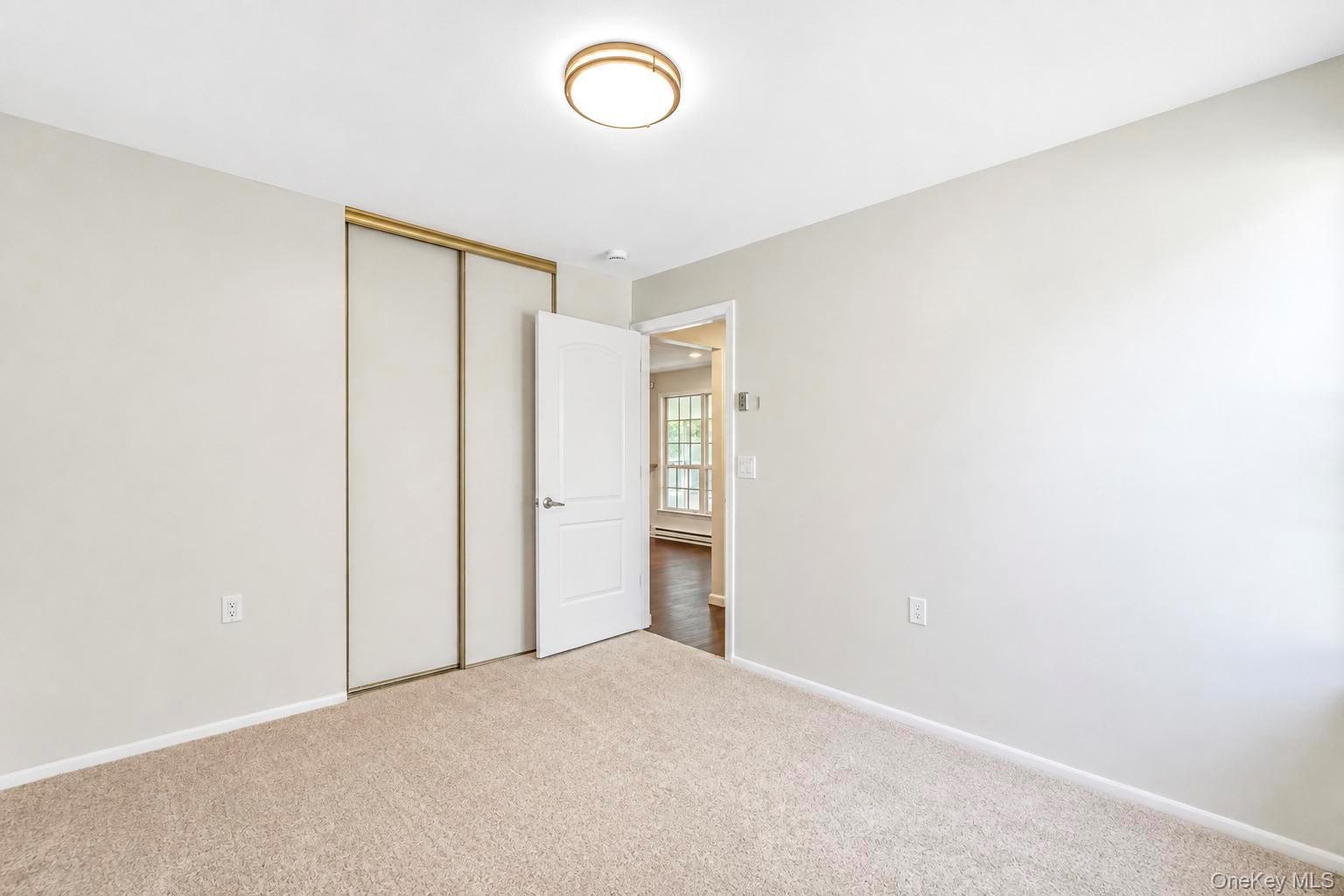 232 Belfast Lane – For Sale photo 17