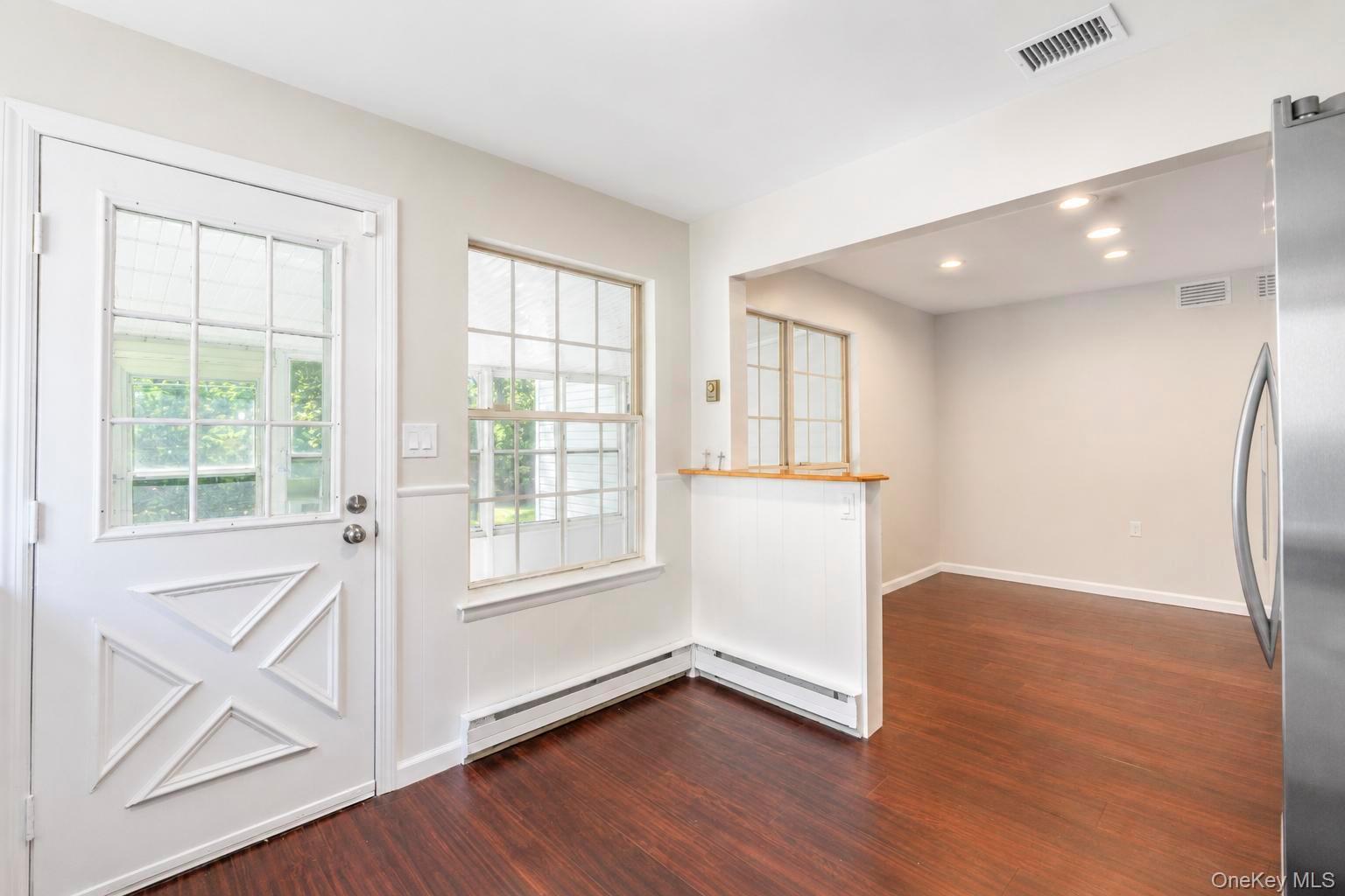 232 Belfast Lane – For Sale photo 11