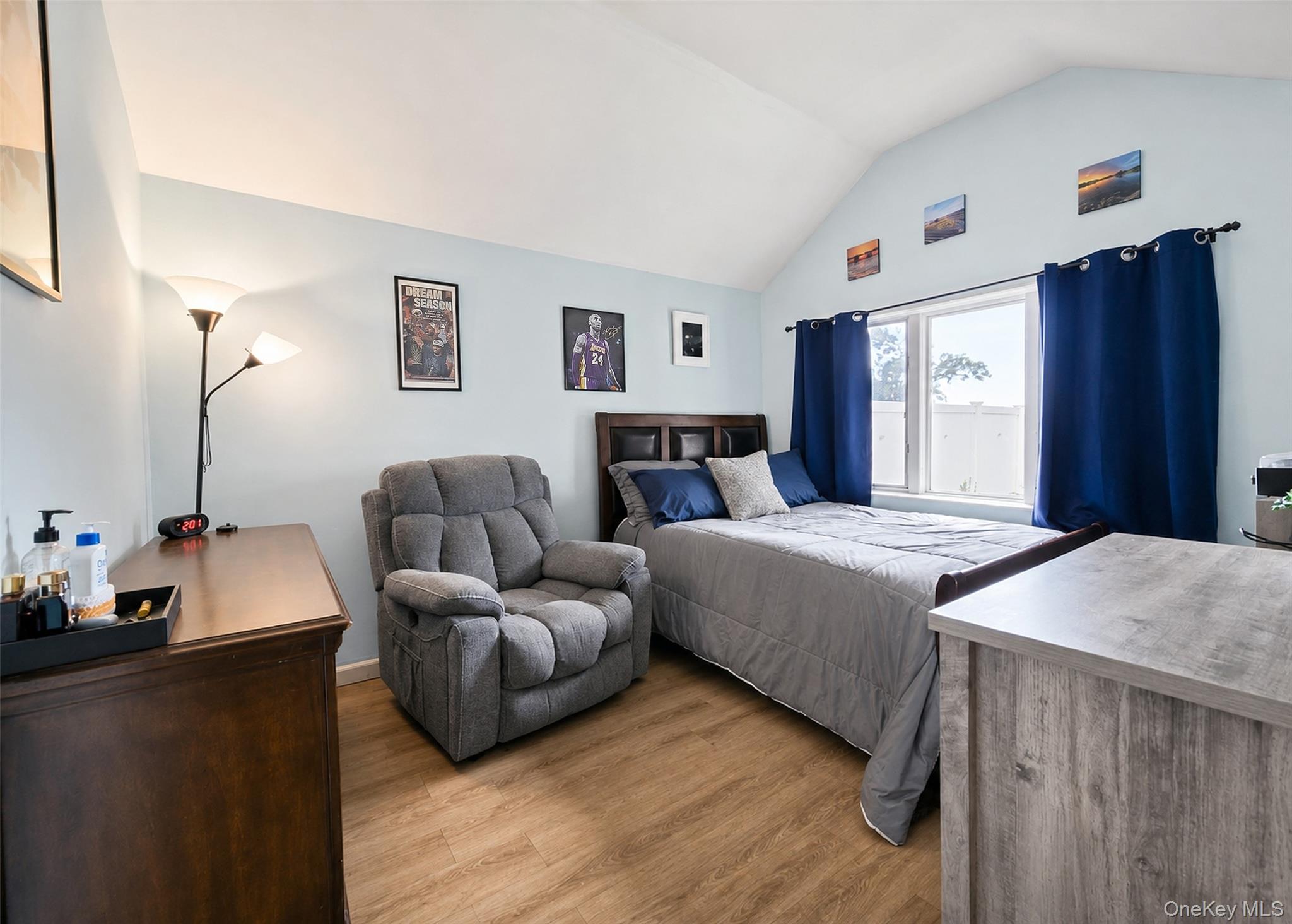 18 Oceanview Avenue – For Sale photo 14