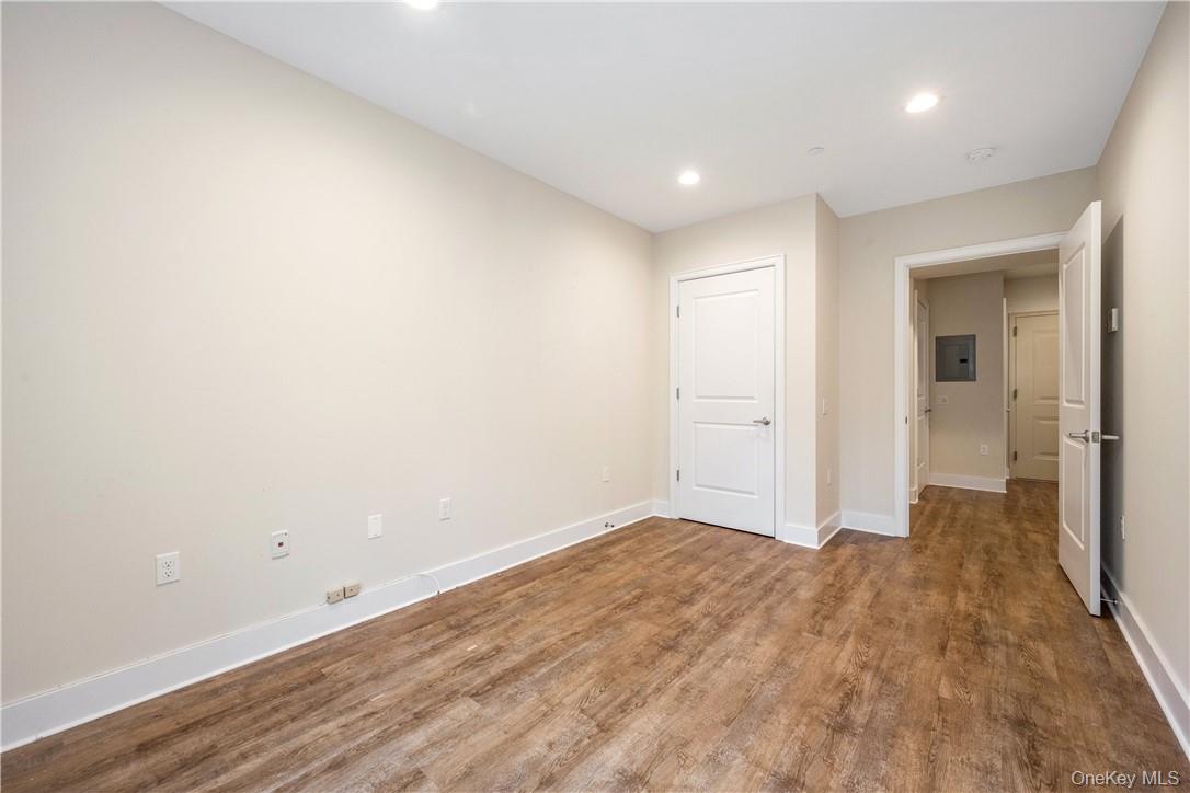 40 Jackson Avenue, Unit 3D photo 22
