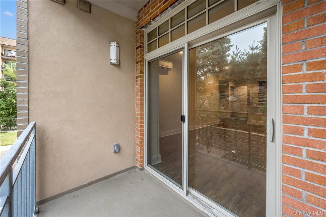40 Jackson Avenue, Unit 3D photo 16